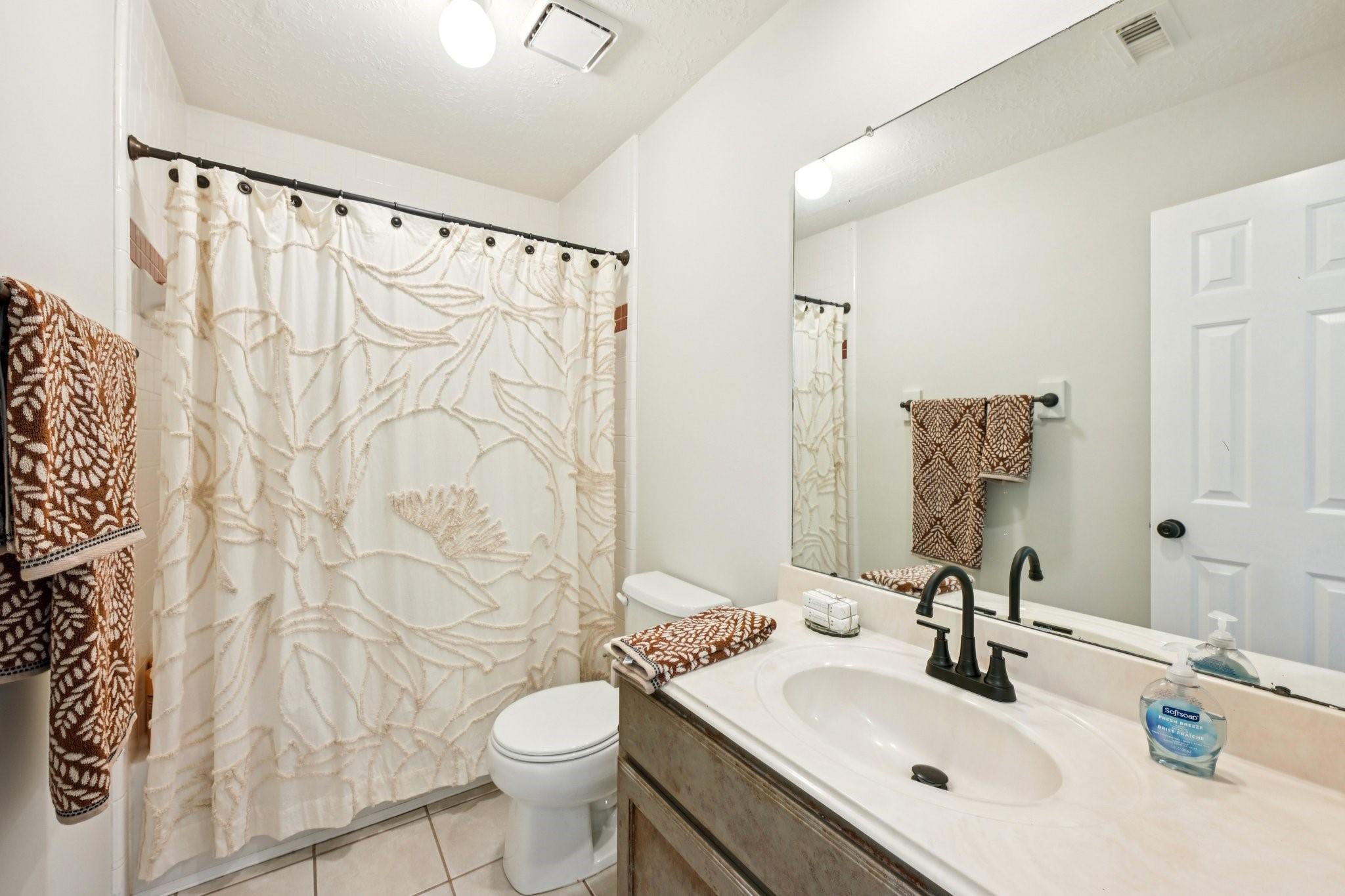 2202 Castle Bay Drive