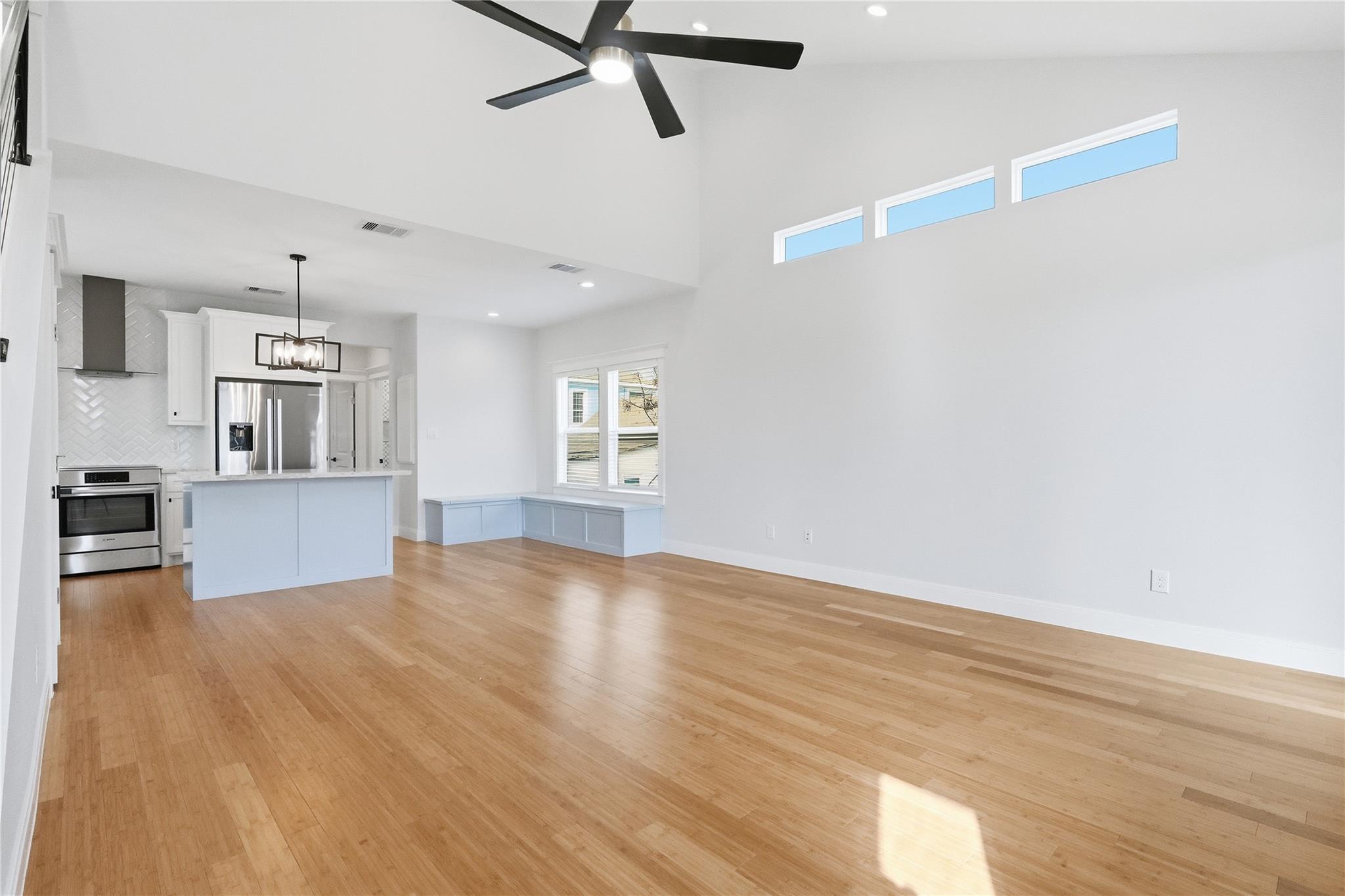 1207 32nd Street