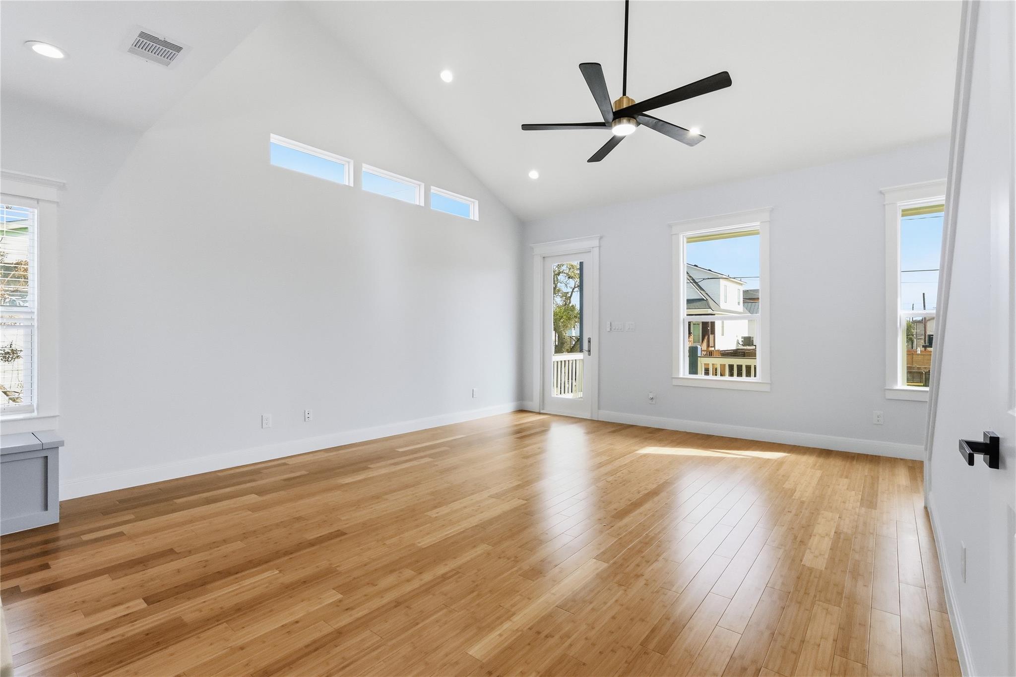1207 32nd Street