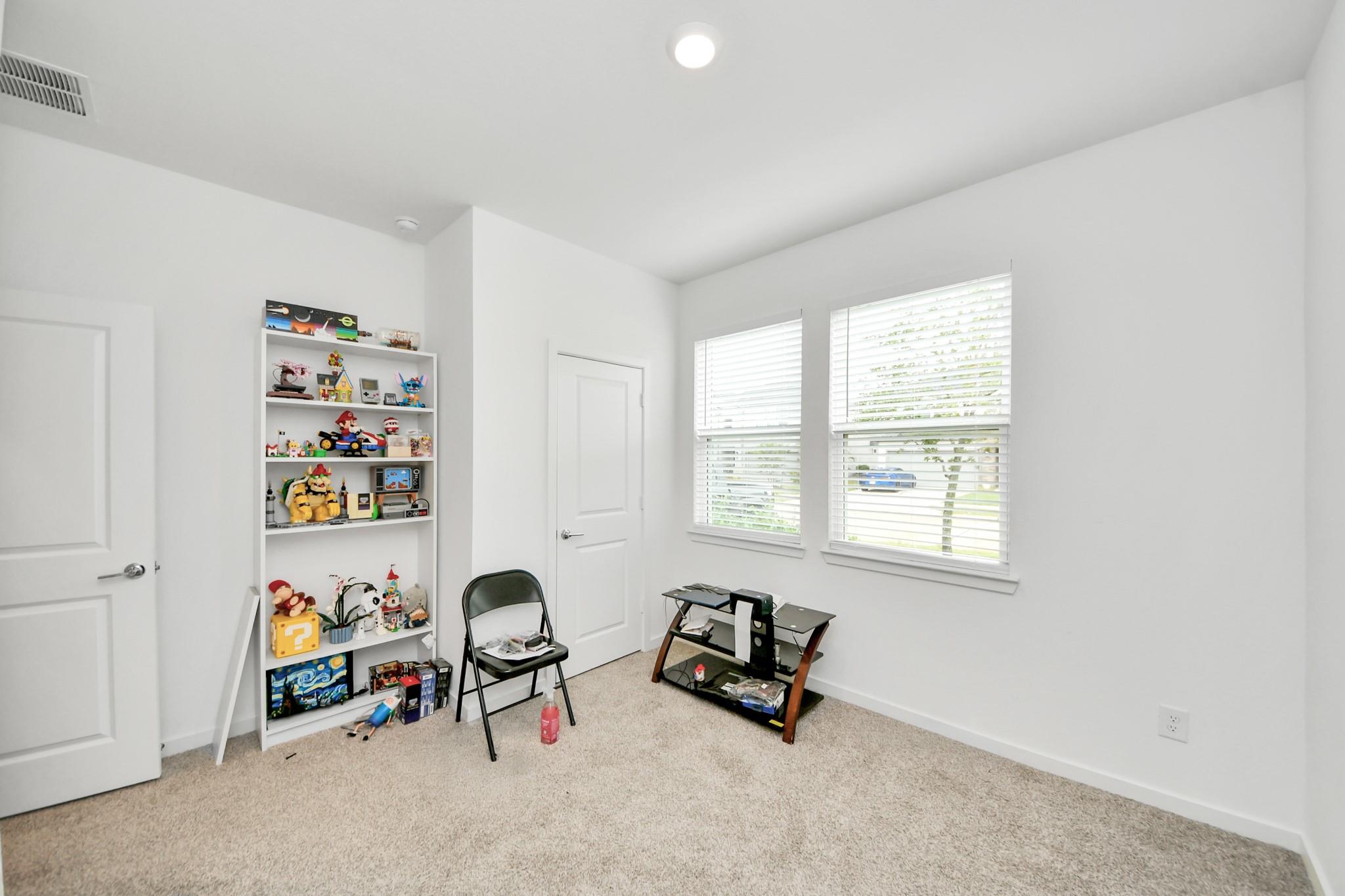 21827 Redwood Bluff Trail
