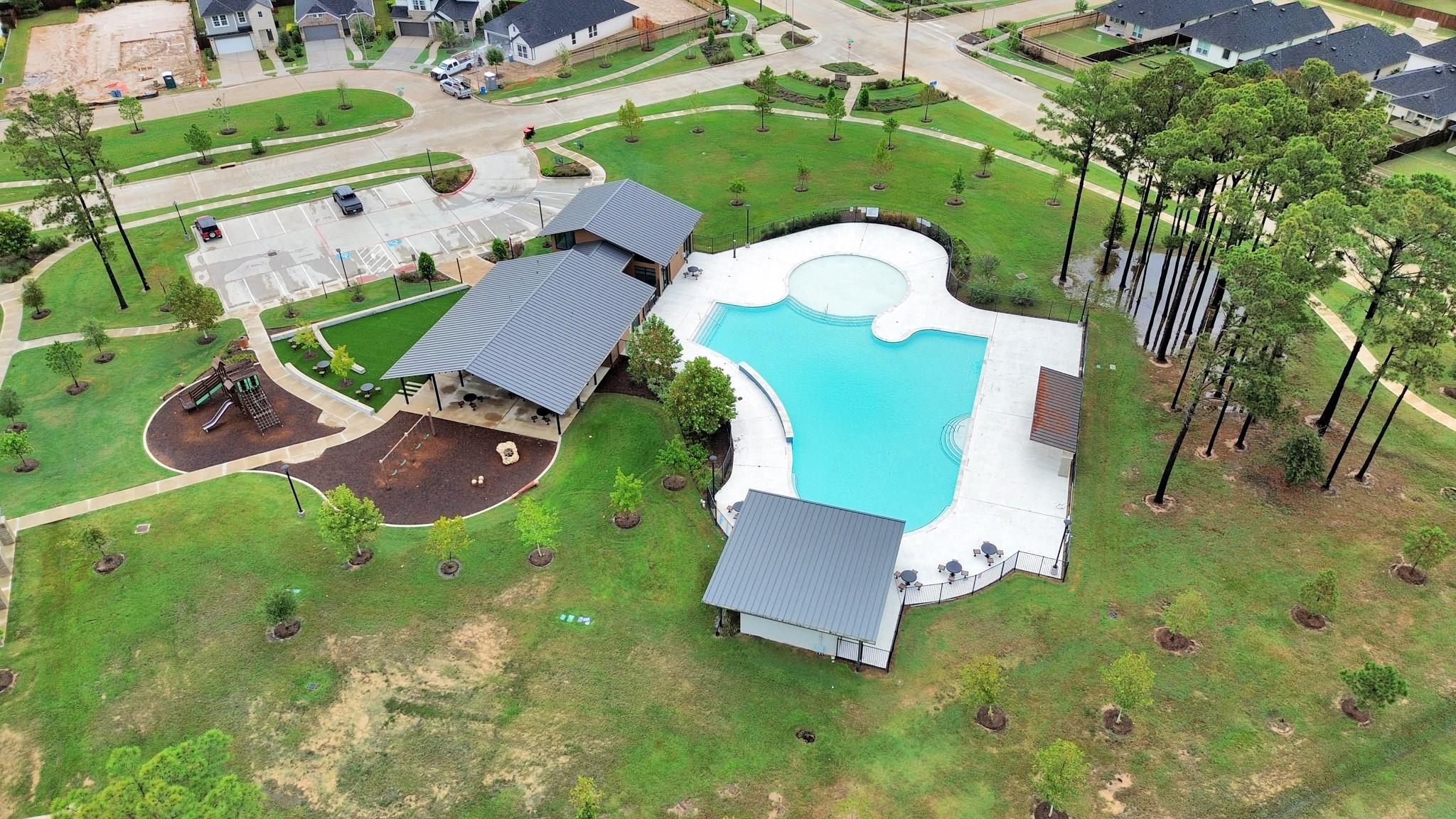 21827 Redwood Bluff Trail
