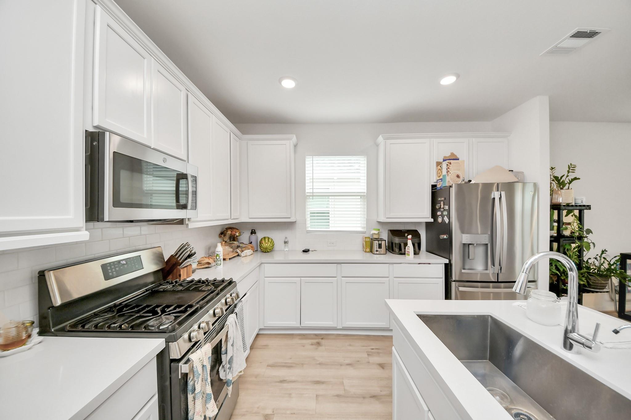 21827 Redwood Bluff Trail