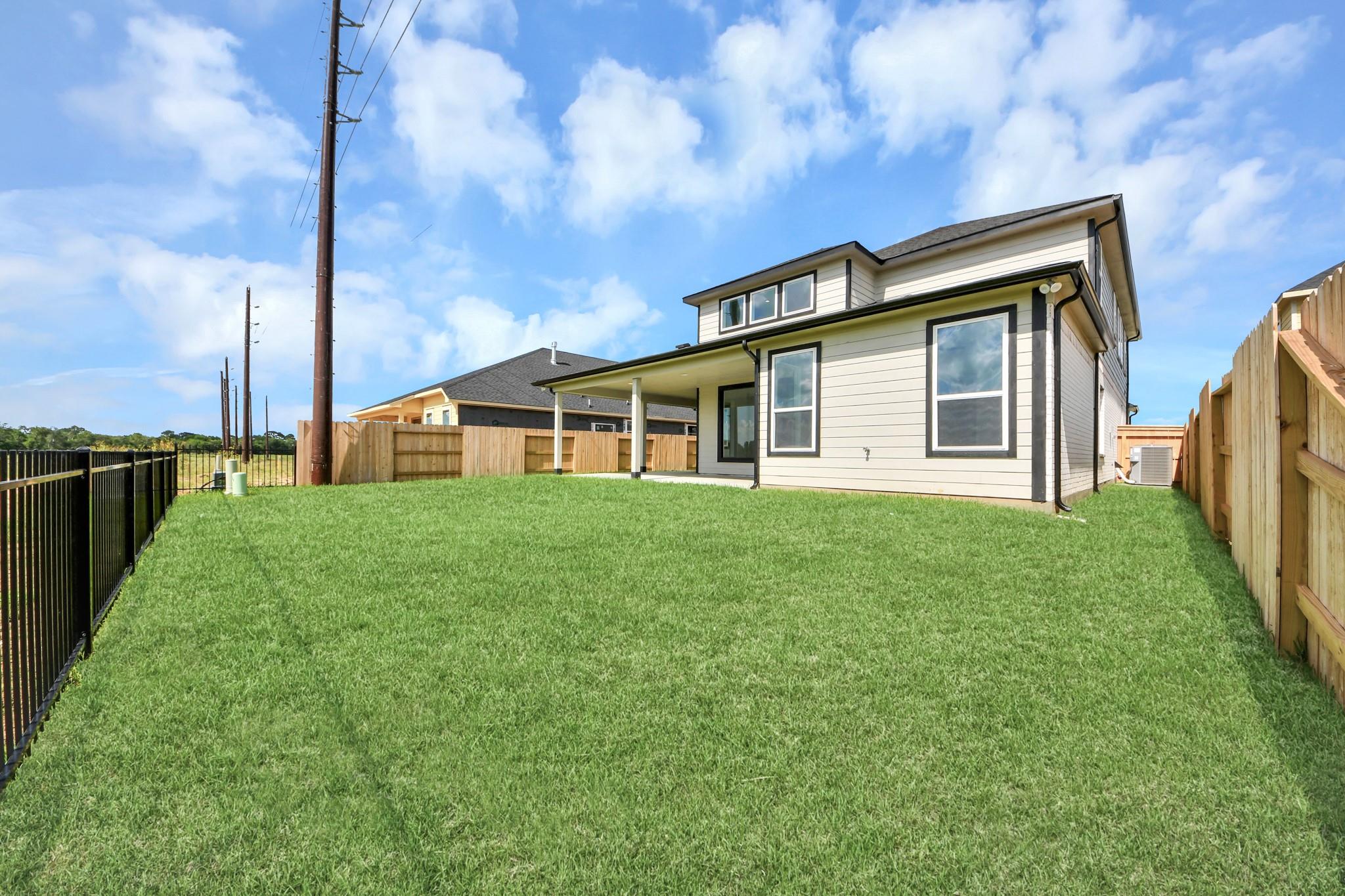 5902 Fox Peak Lane