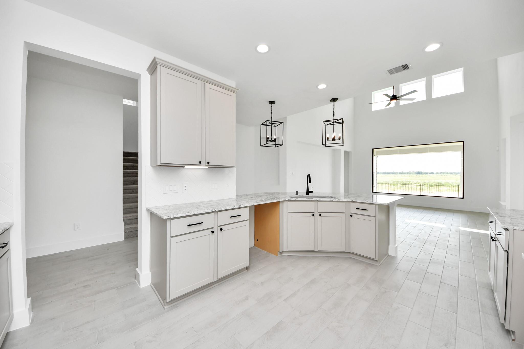 5902 Fox Peak Lane