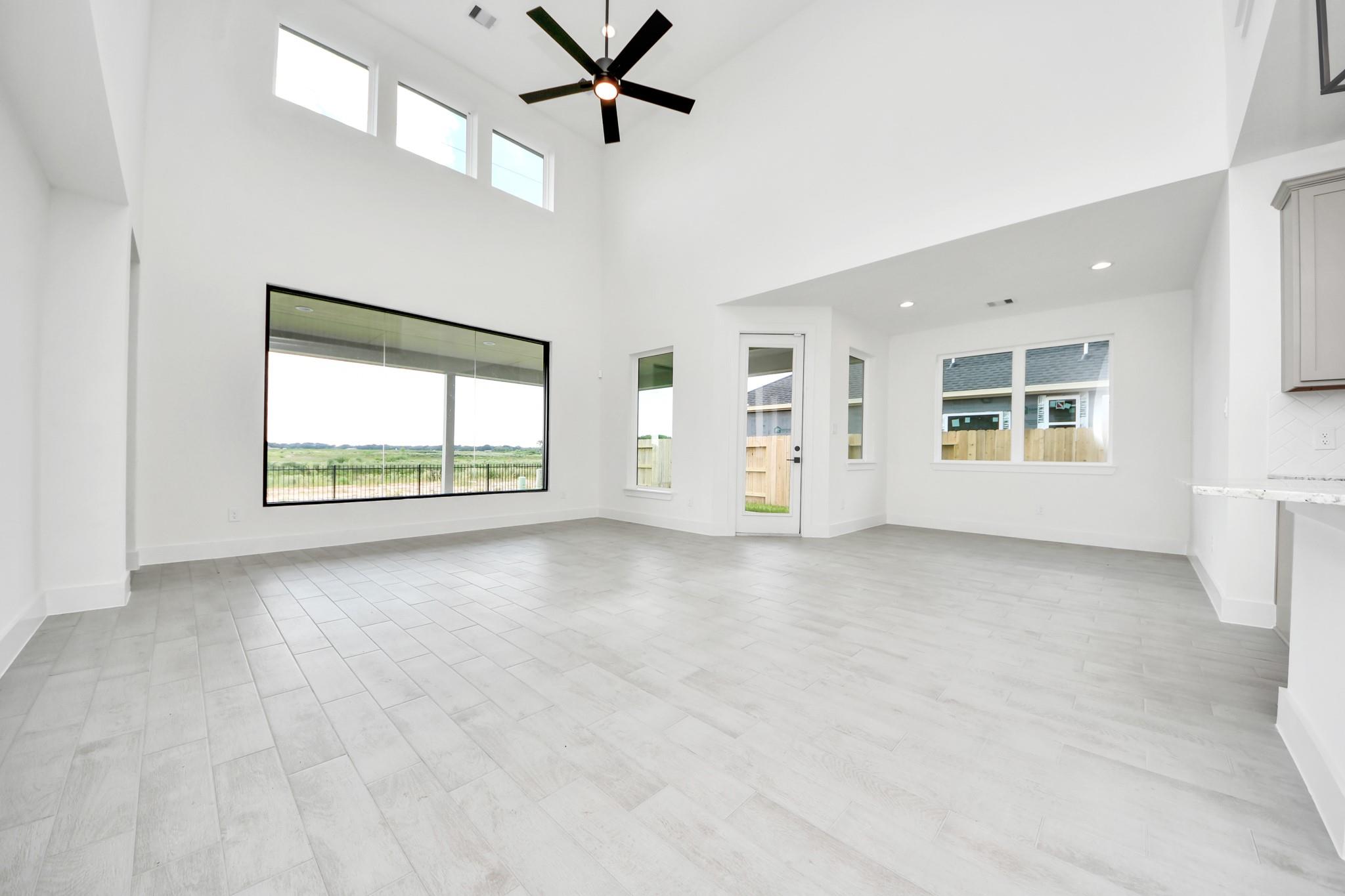 5902 Fox Peak Lane