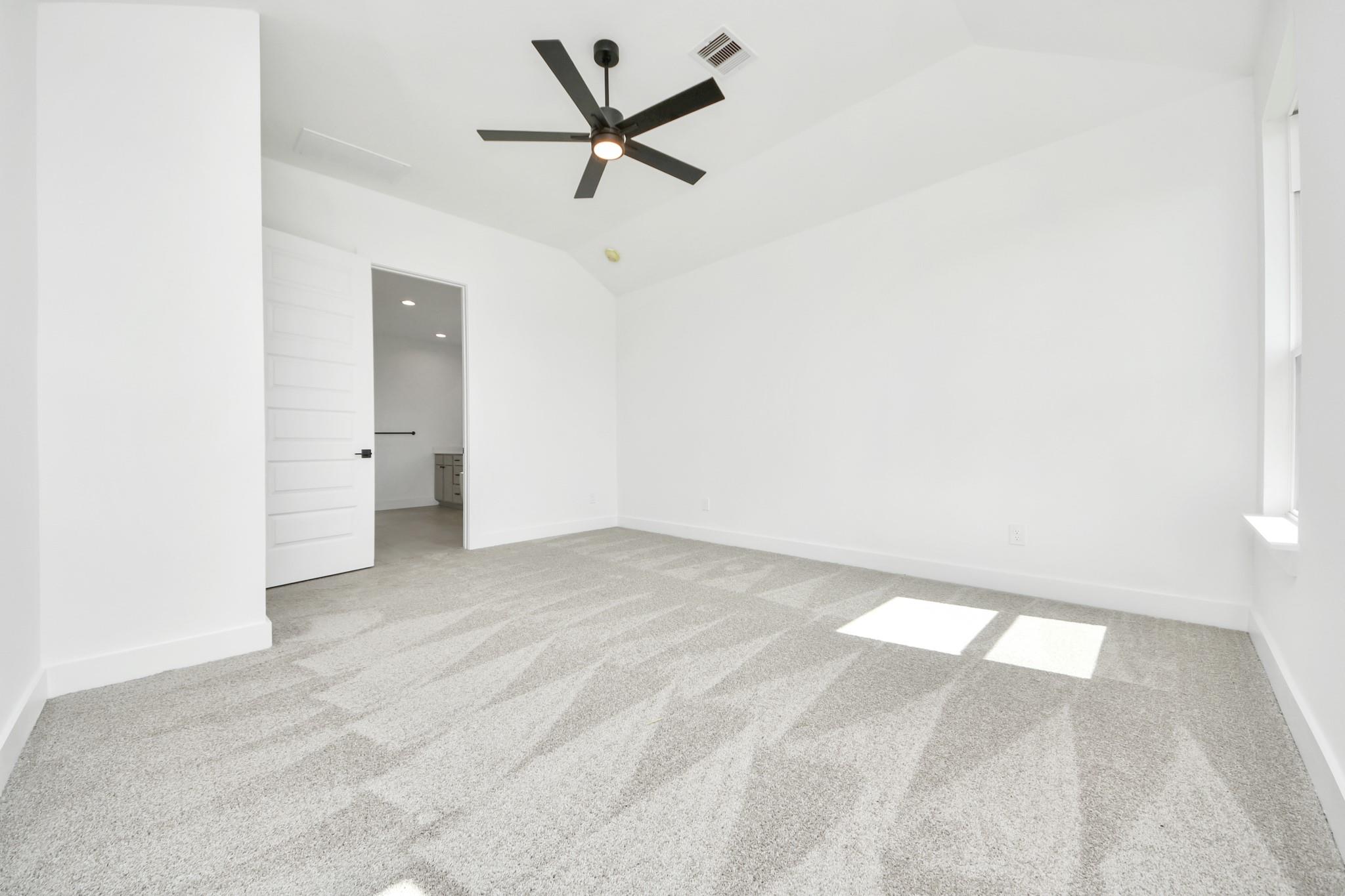 5902 Fox Peak Lane