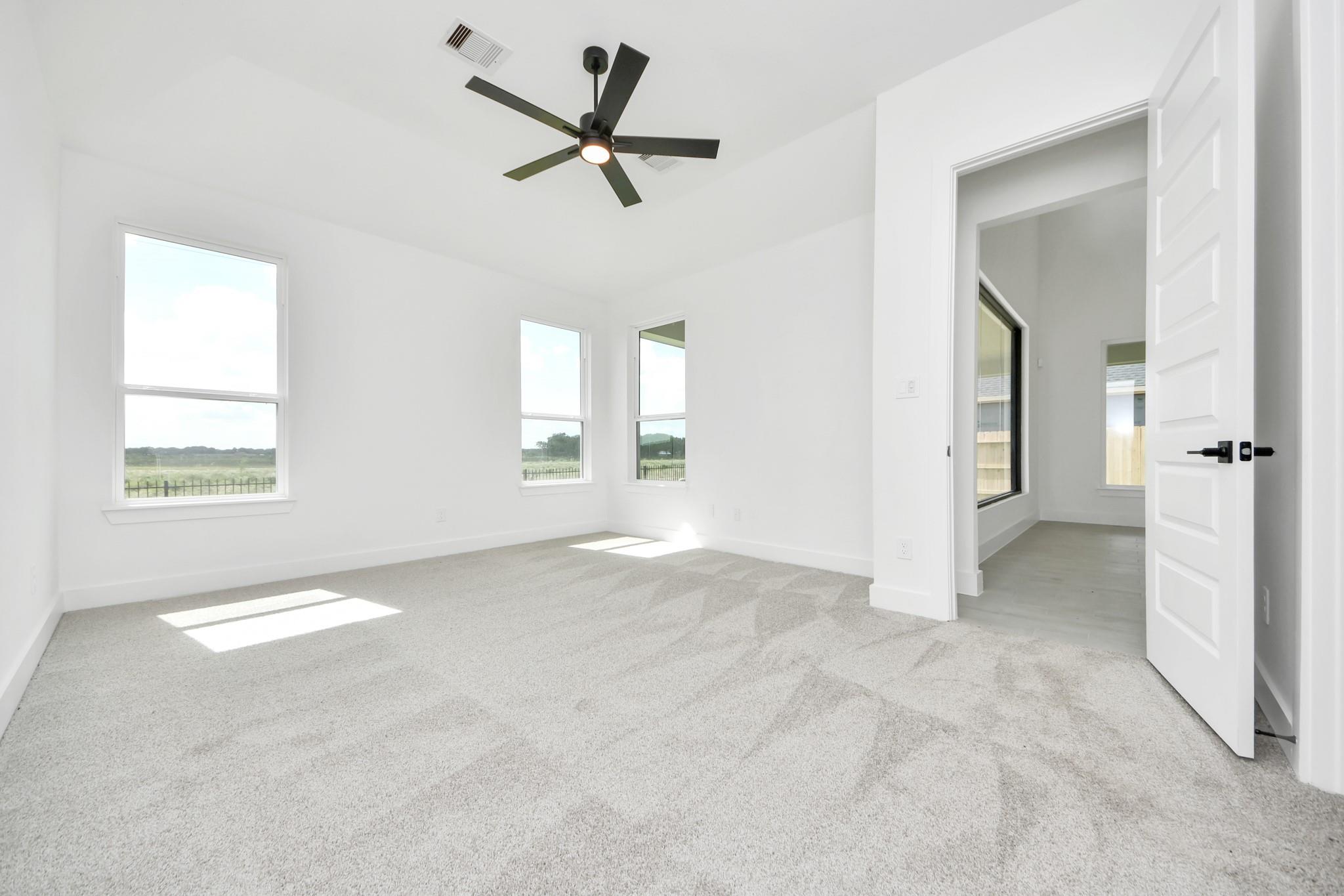 5902 Fox Peak Lane