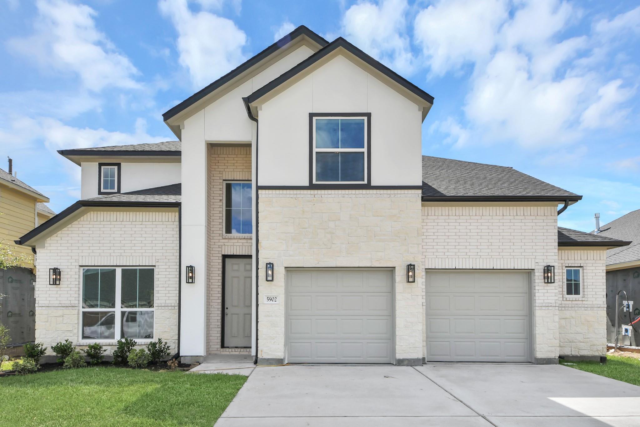 5902 Fox Peak Lane