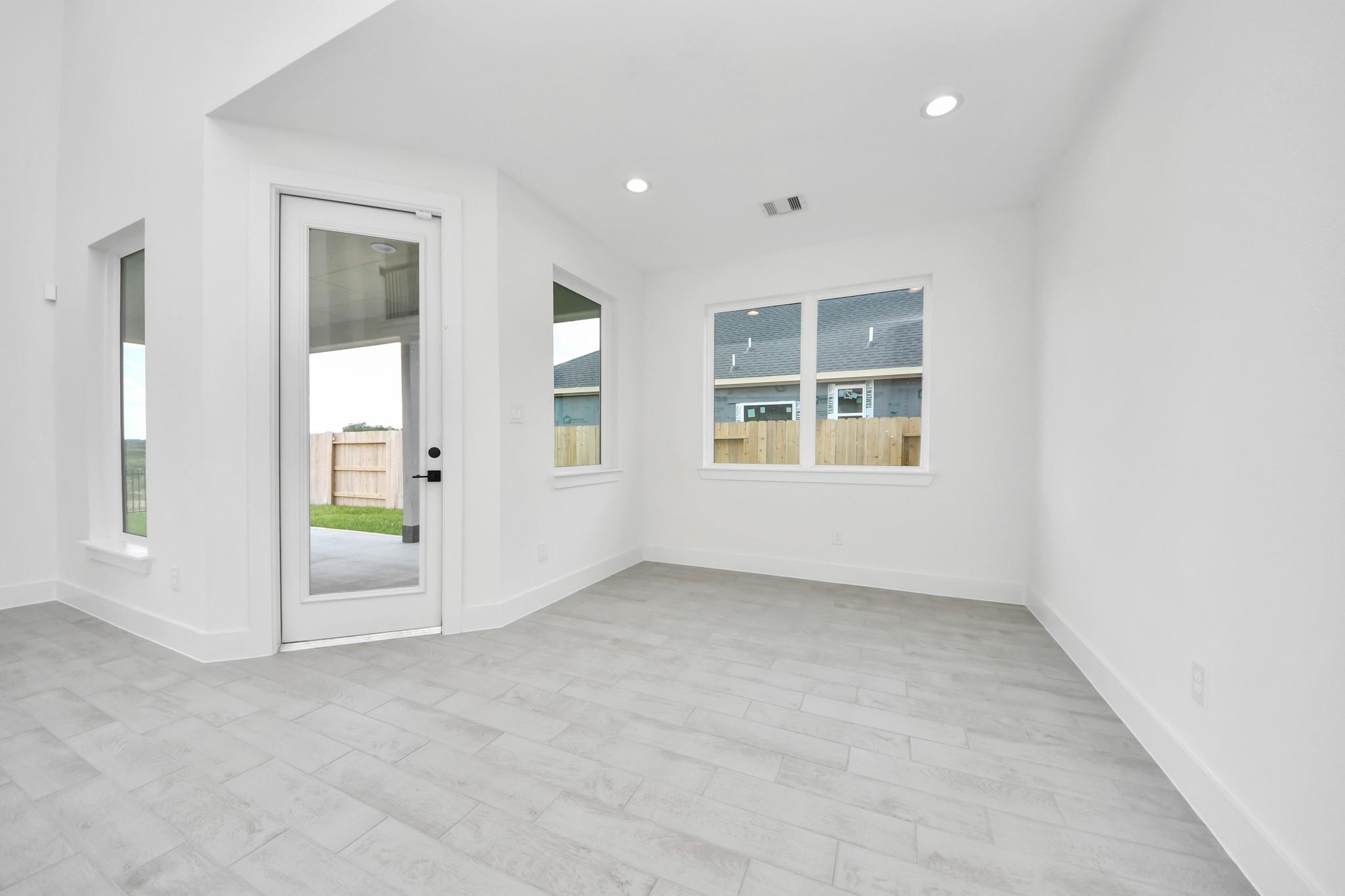 5902 Fox Peak Lane