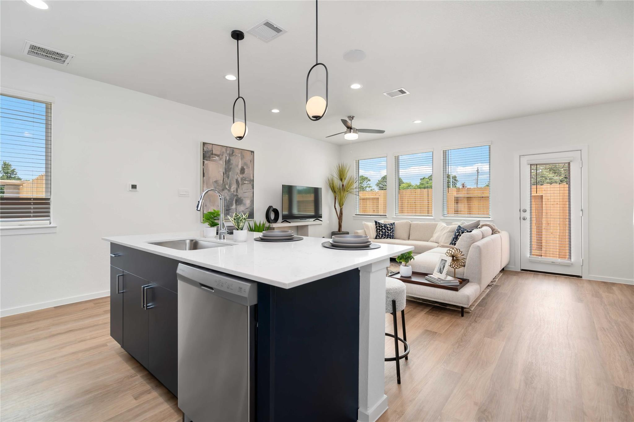 7609 Inwood Hills Lane