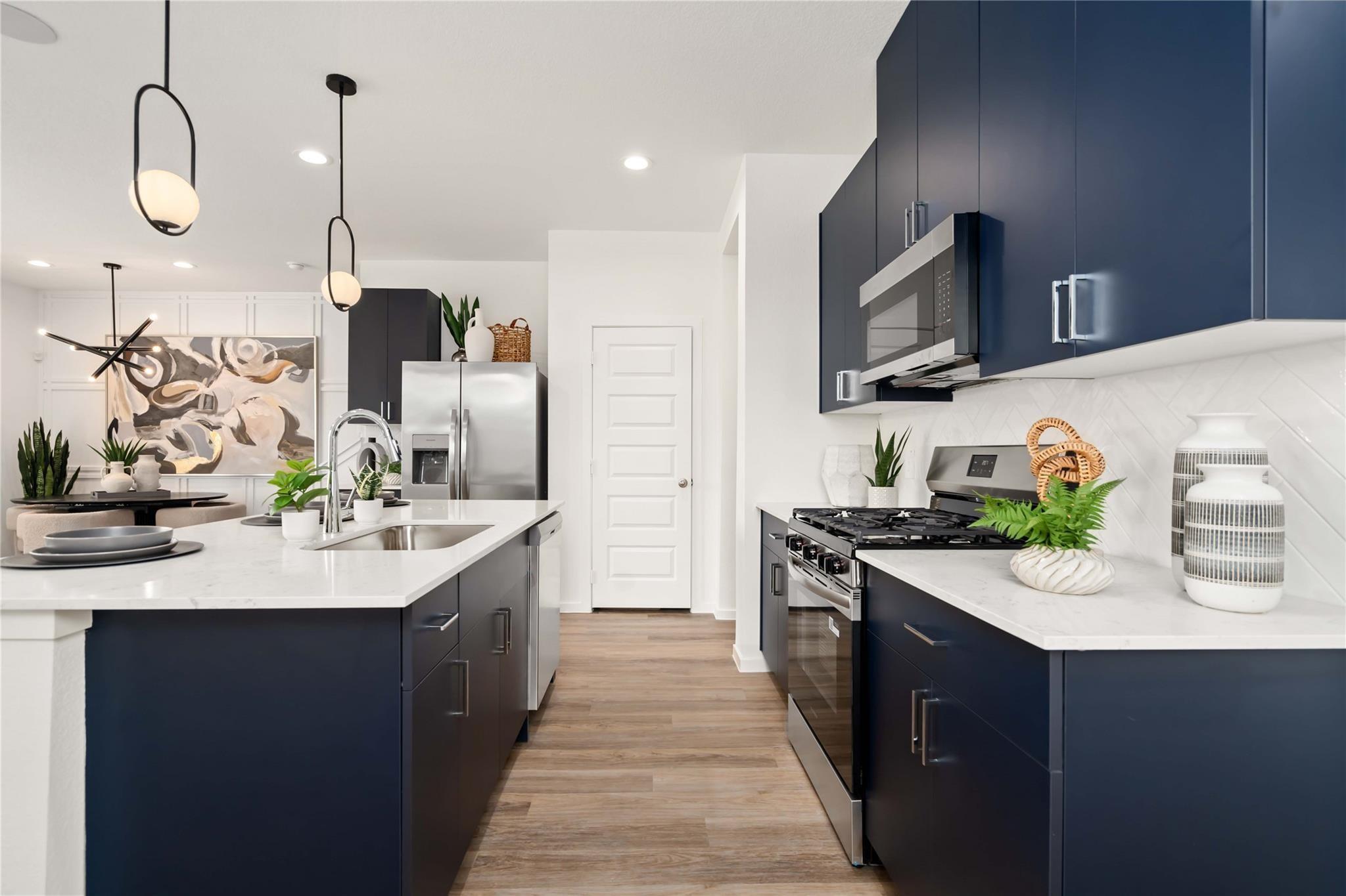 7609 Inwood Hills Lane