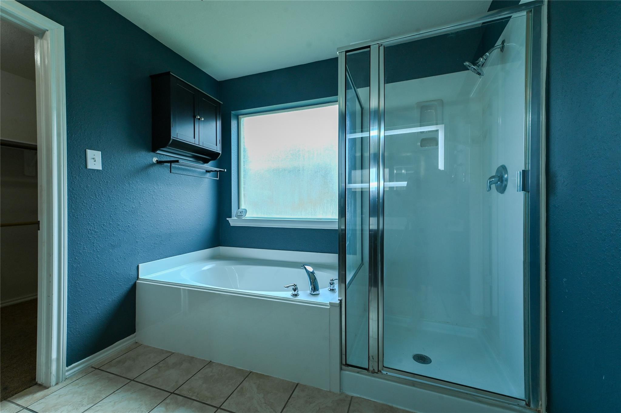 1927 Vermillion View Street