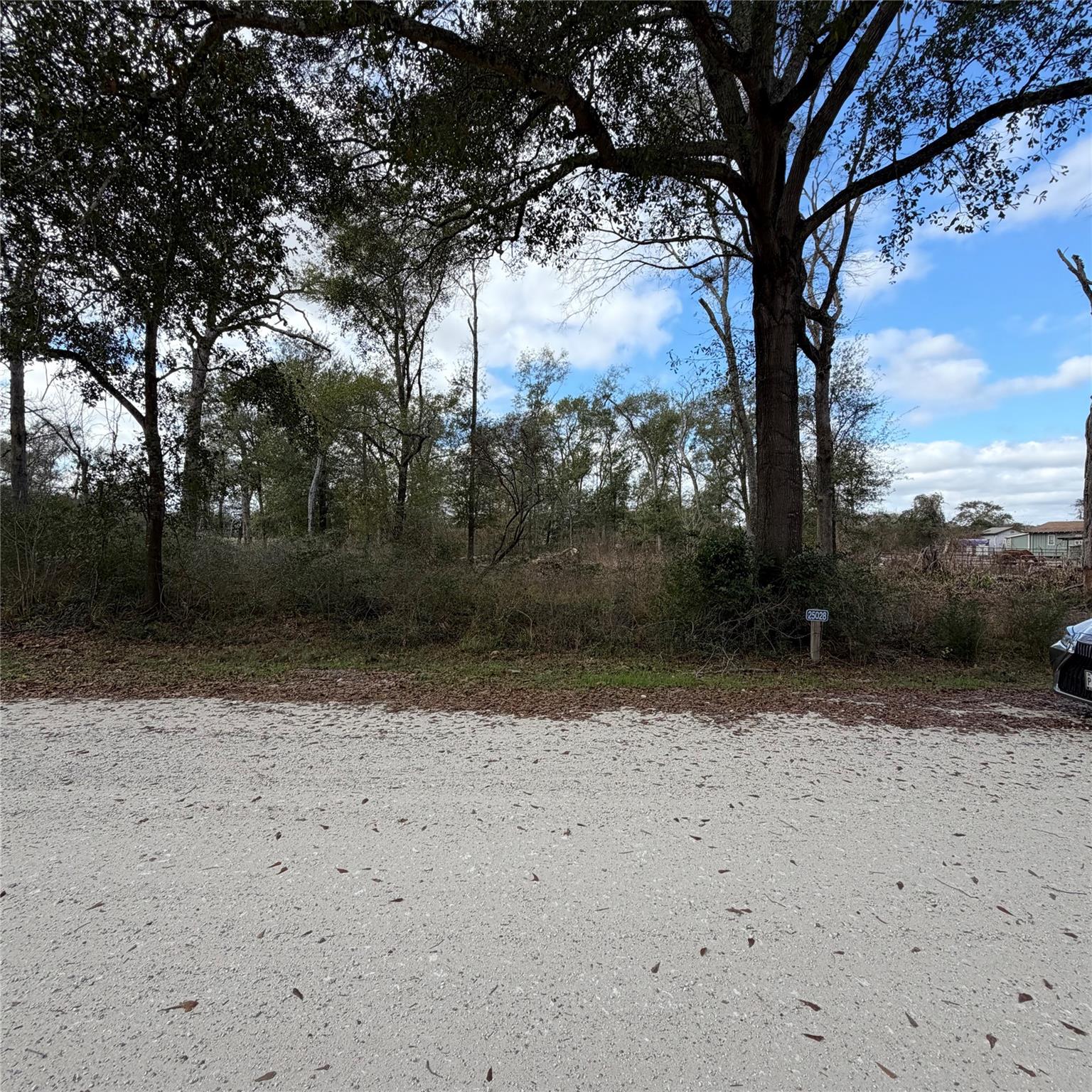 25028 Leitrim Street