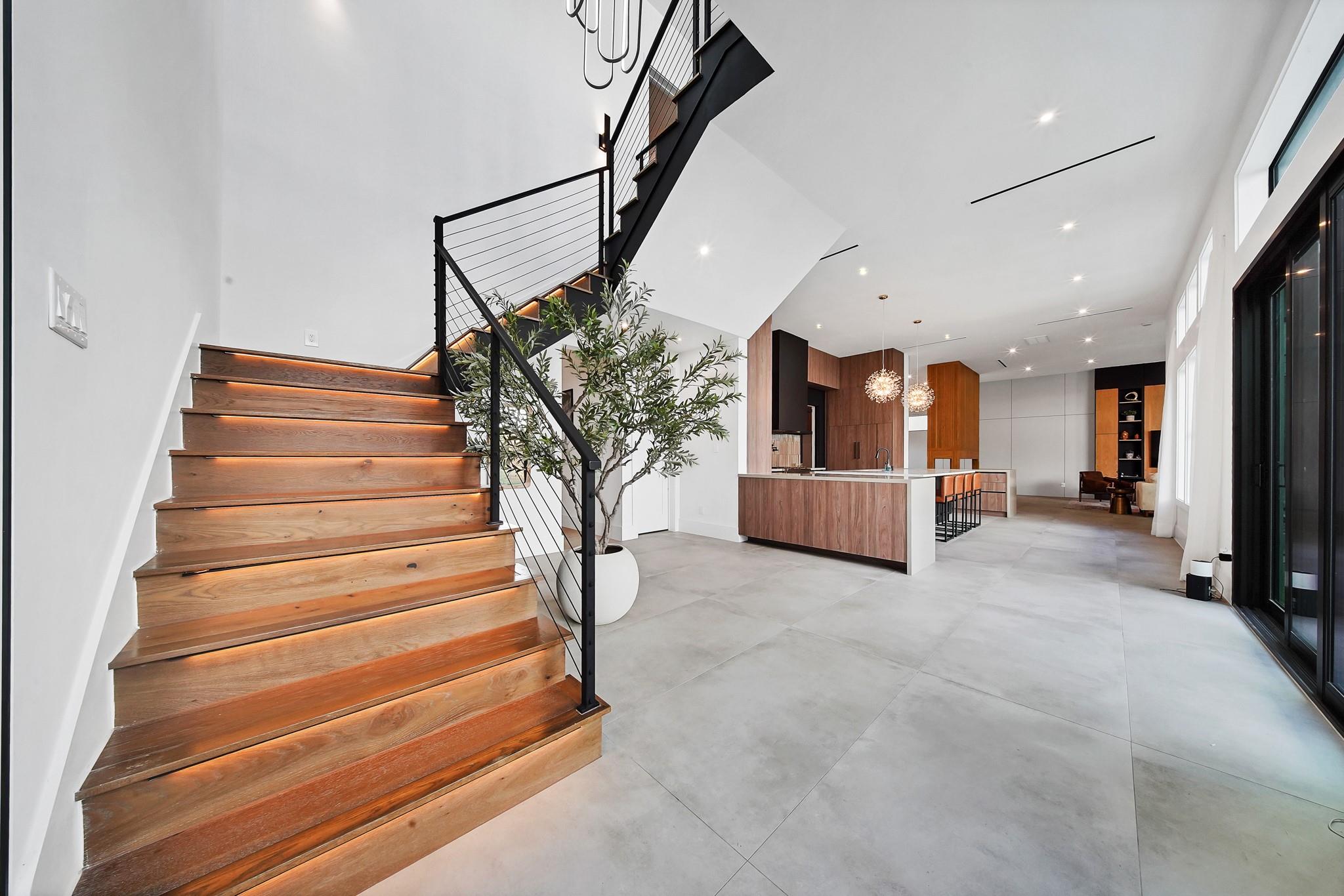 5414 John Dreaper Drive