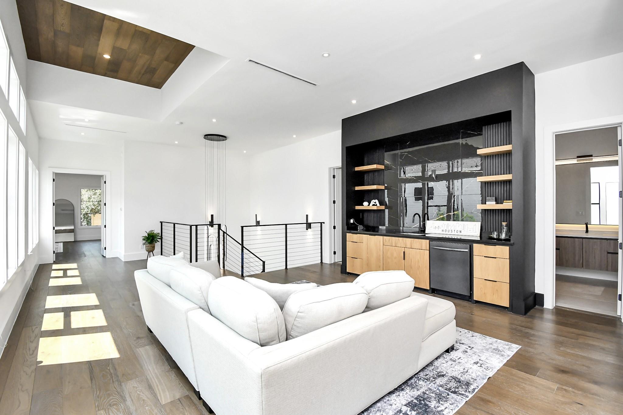 5414 John Dreaper Drive