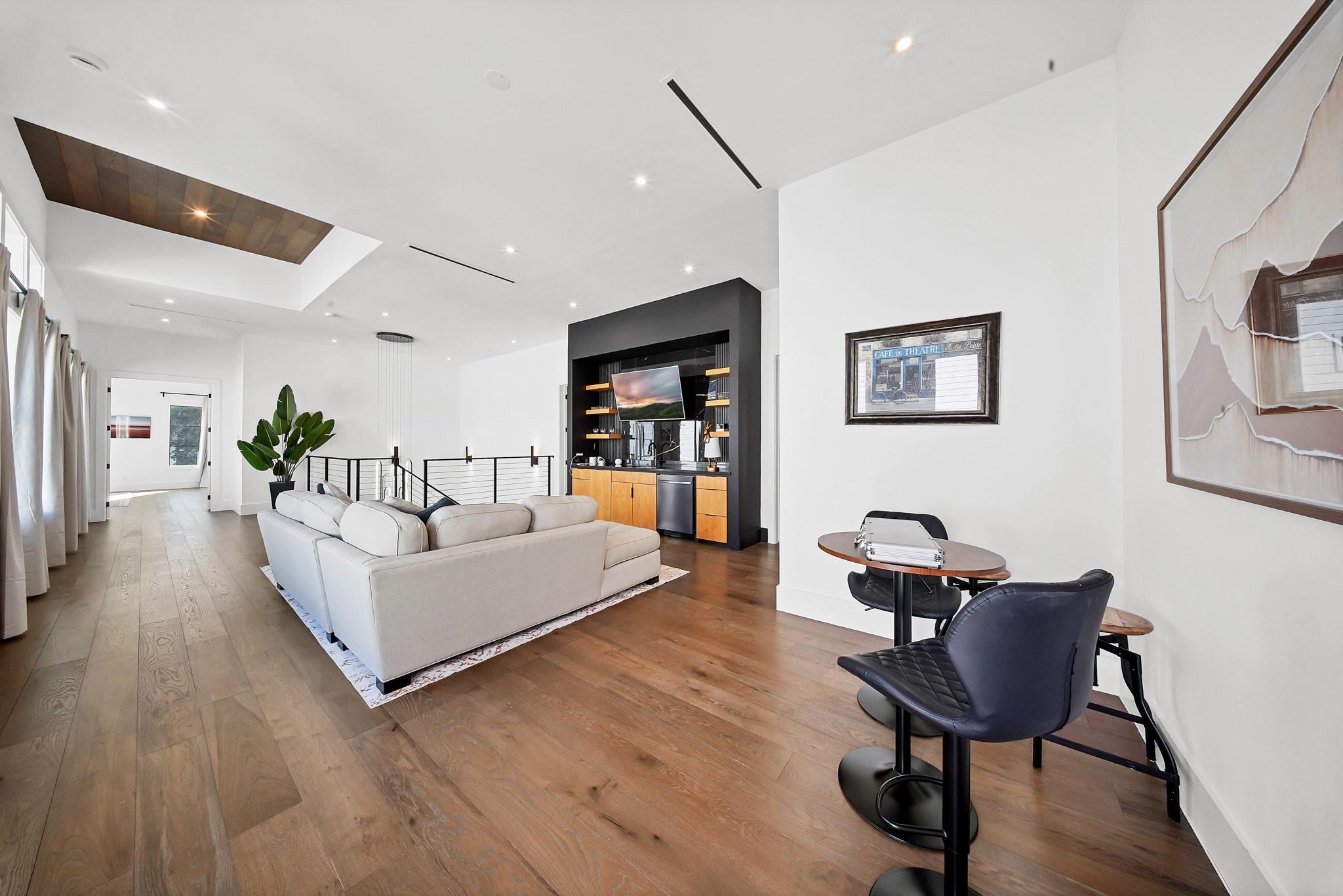 5414 John Dreaper Drive