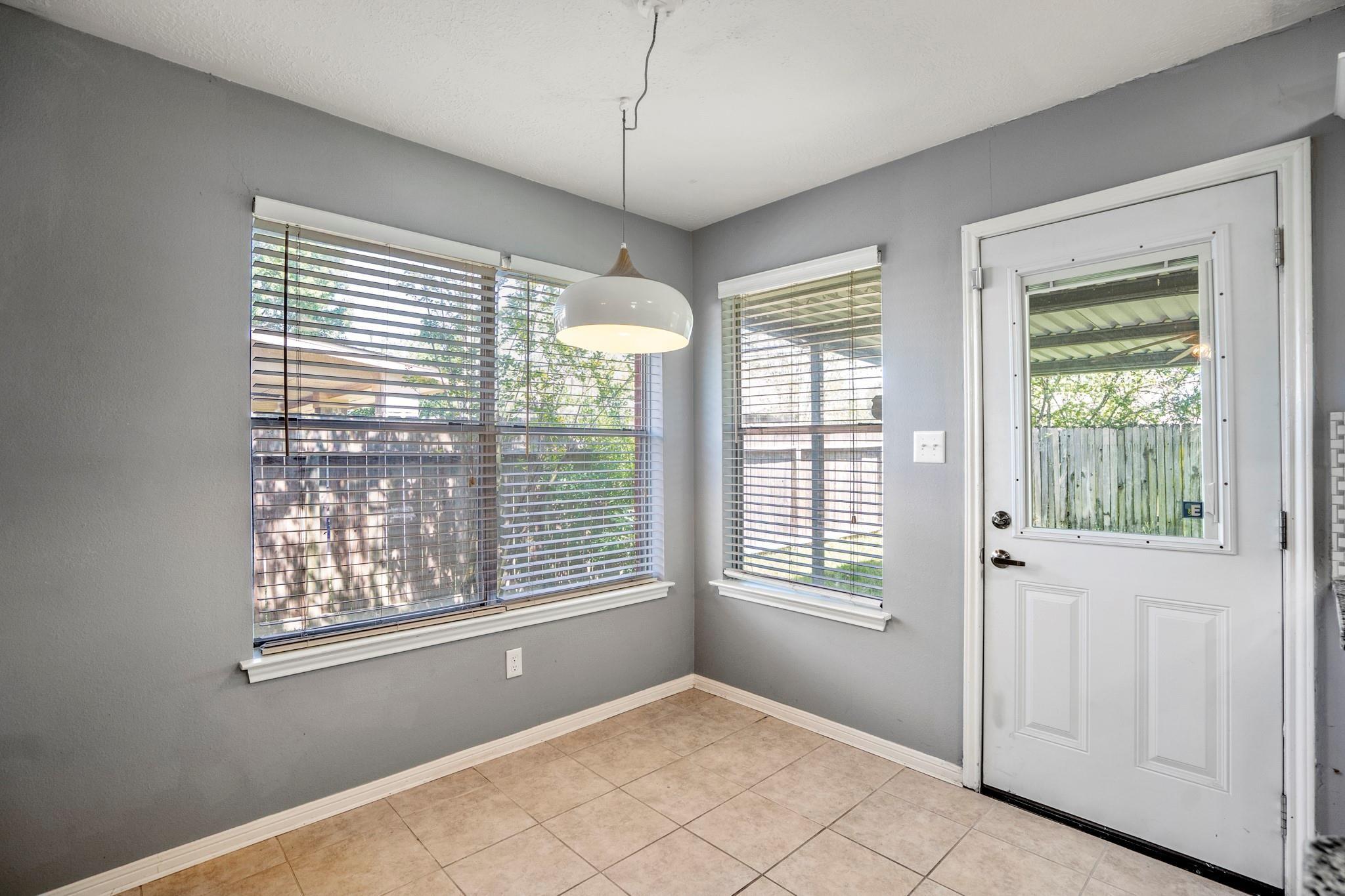 5211 Roserock Lane