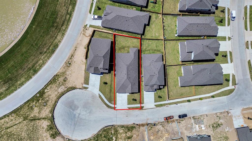 11819 Maple Oak Drive