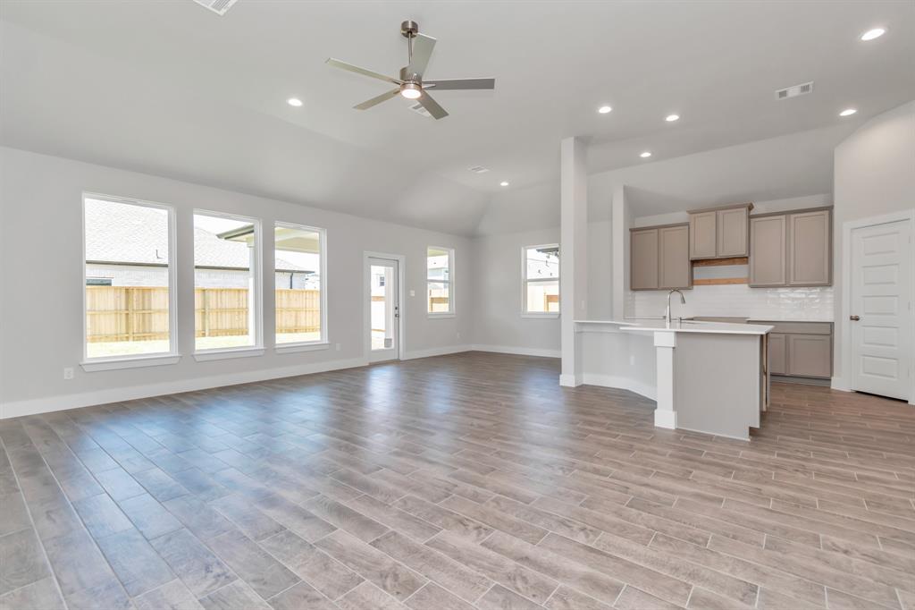 11819 Maple Oak Drive