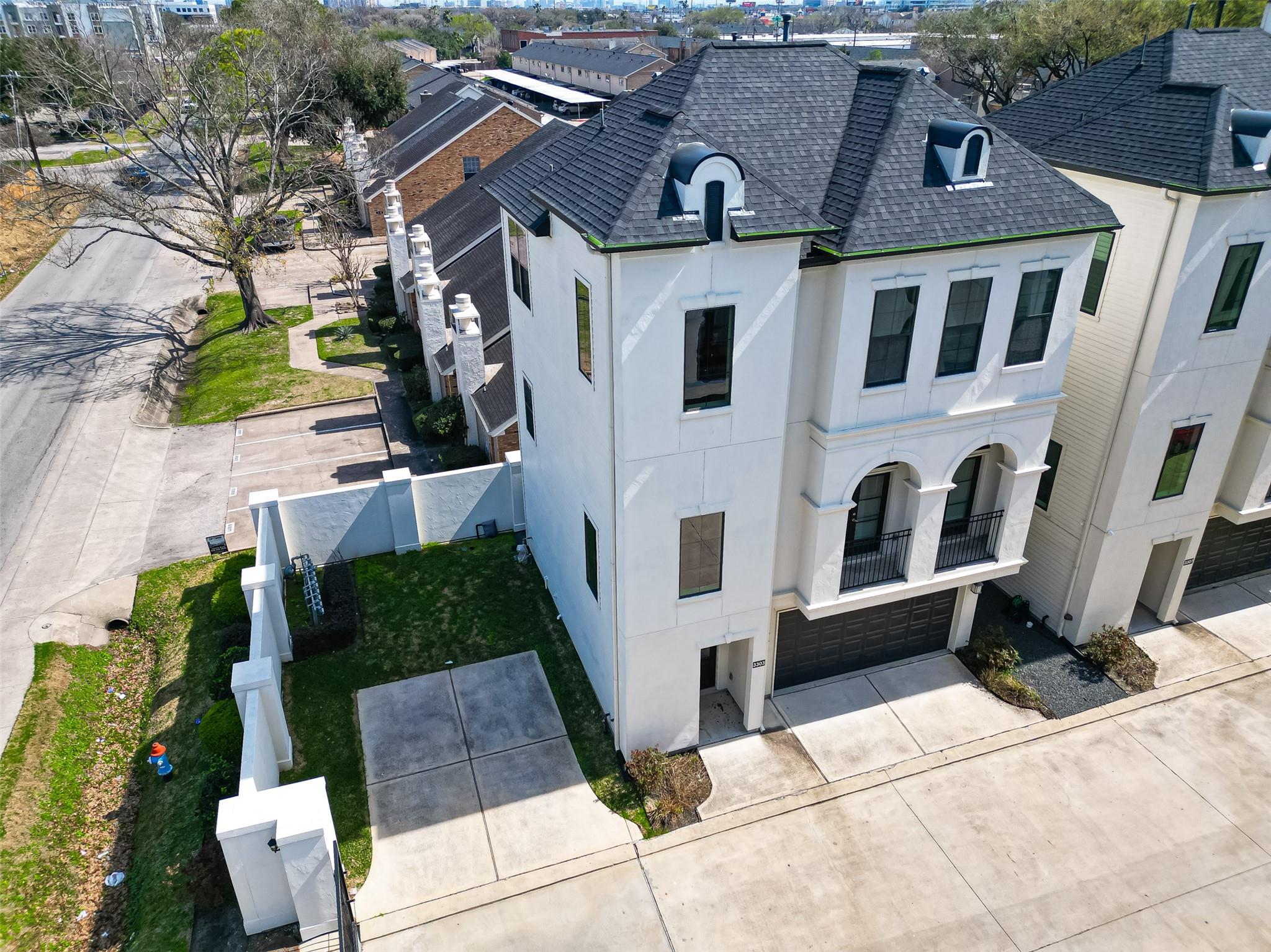 3303 Beverly Forest Drive