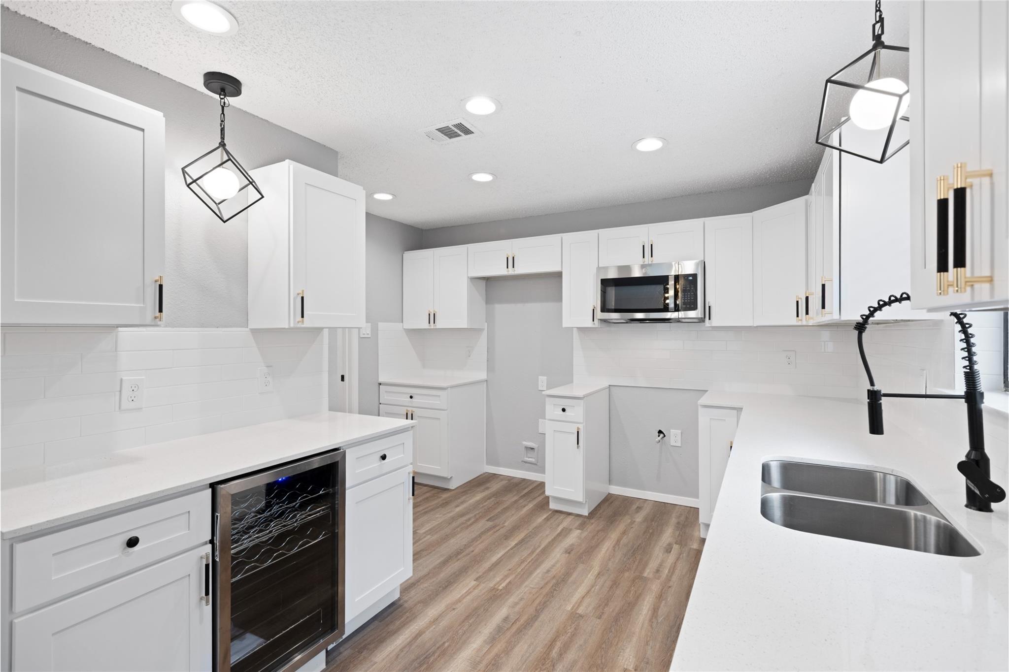 2314 Peaceful Valley Drive