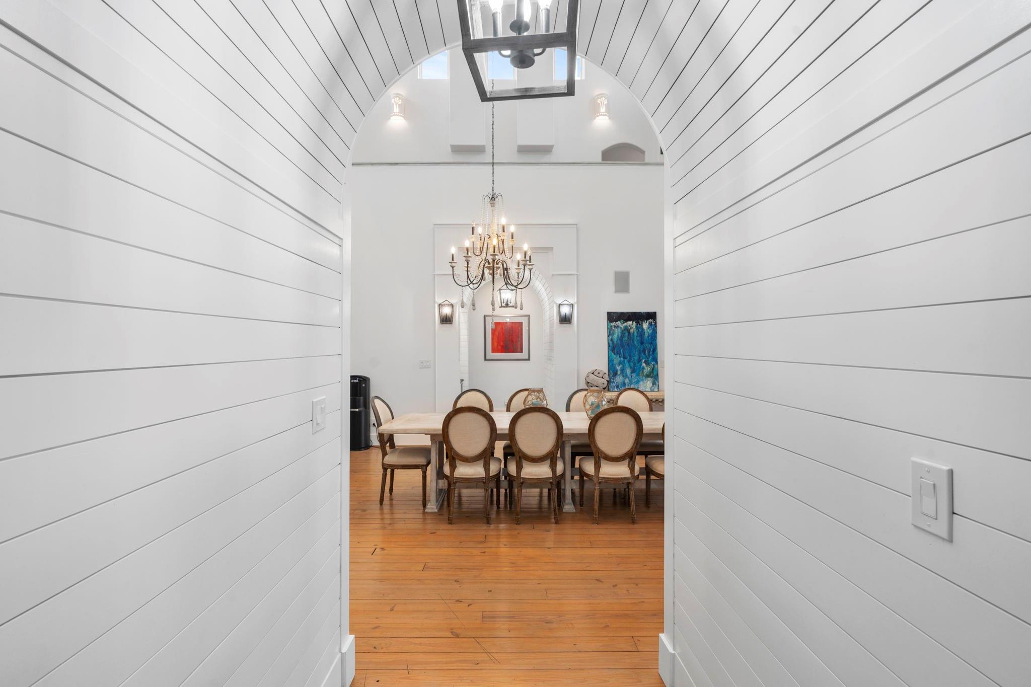 1026 Lillian Lane