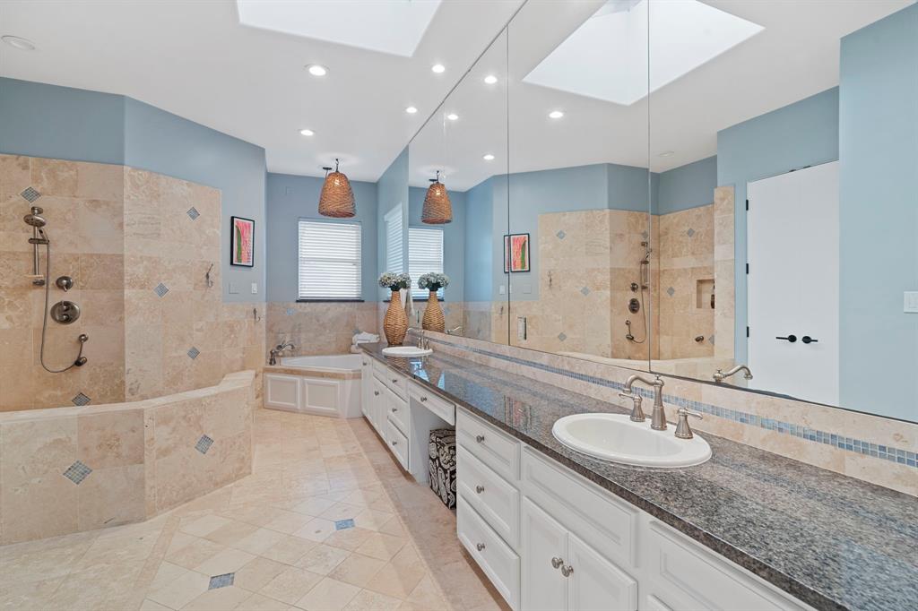 1026 Lillian Lane
