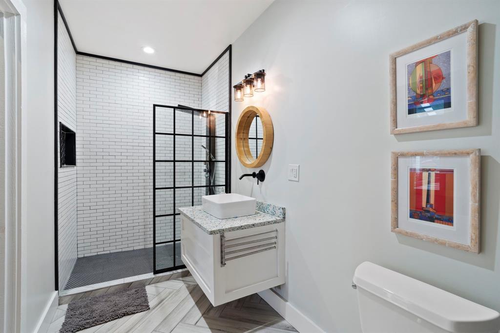 1026 Lillian Lane