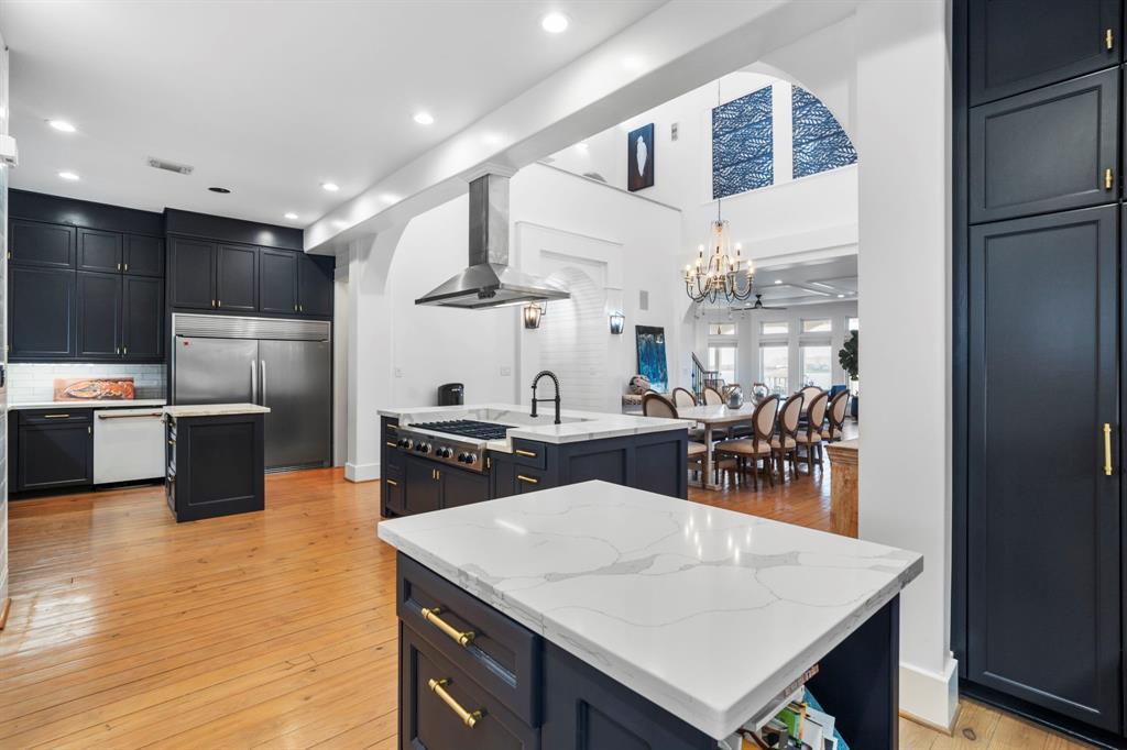 1026 Lillian Lane
