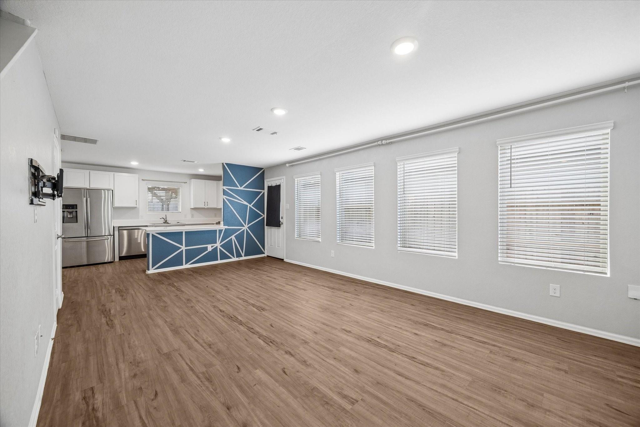 22014 Birchwood River Trail