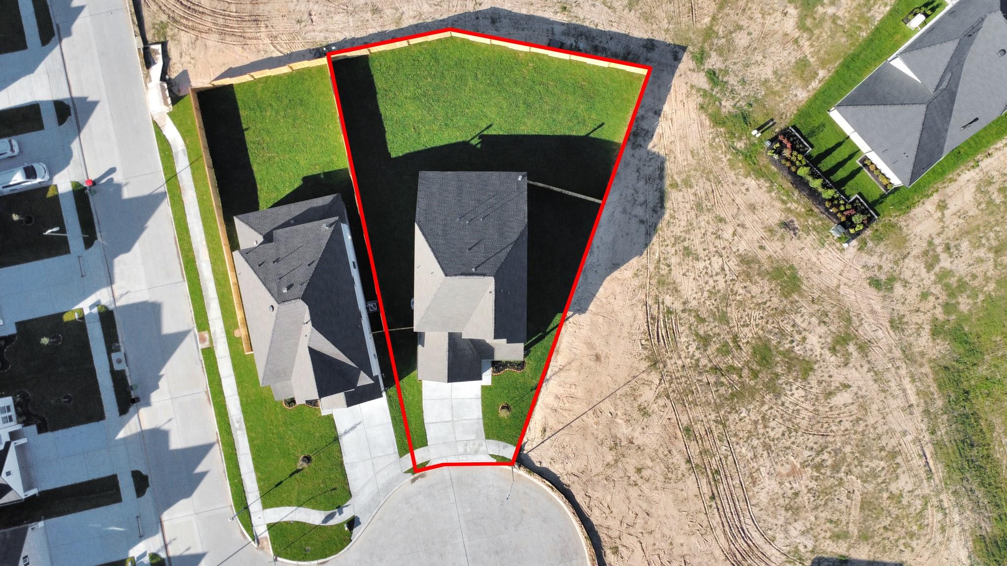 2107 Della Lakes Court