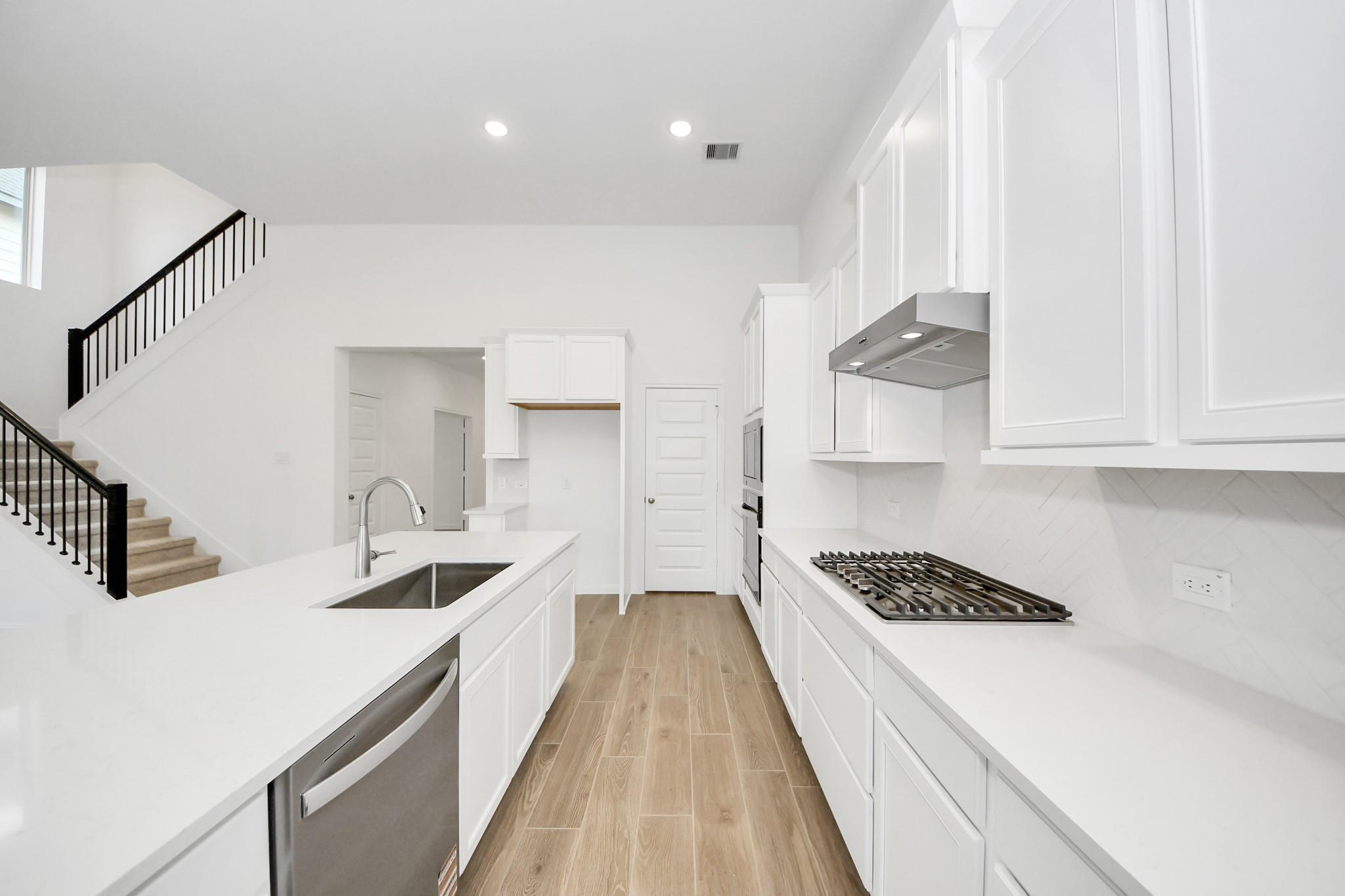 7706 Daisy Knoll Drive