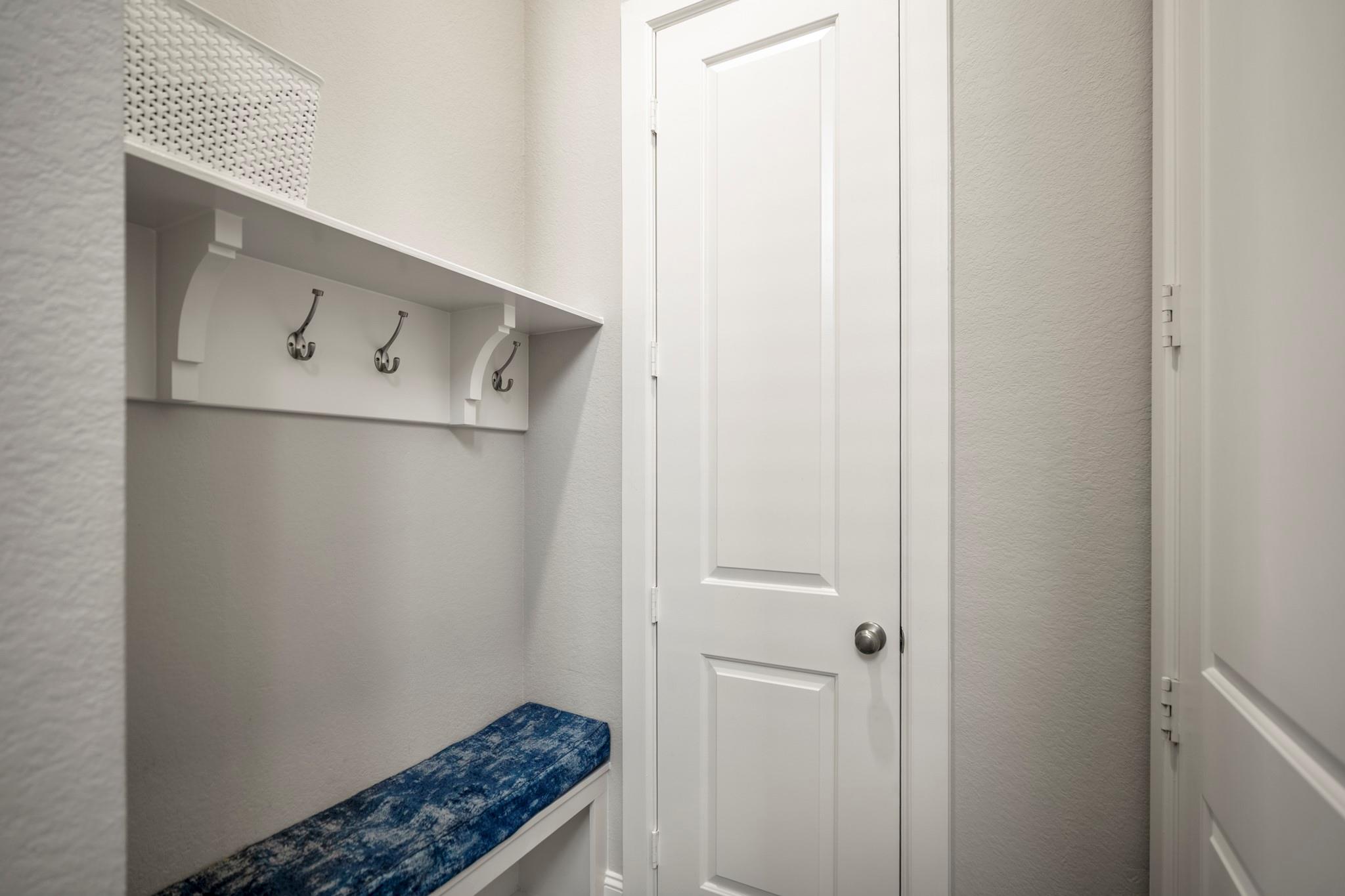 1412 Arkley Way