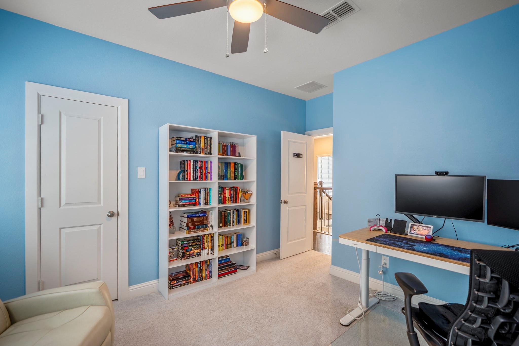 1412 Arkley Way