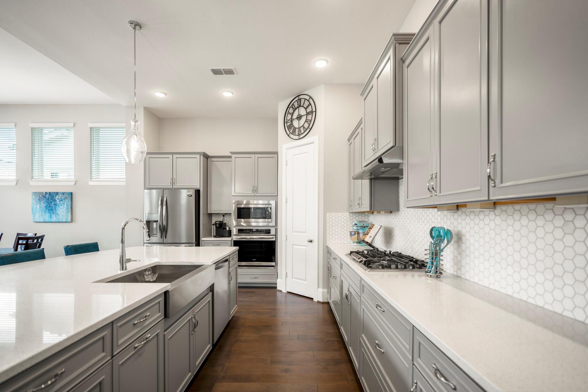 1412 Arkley Way