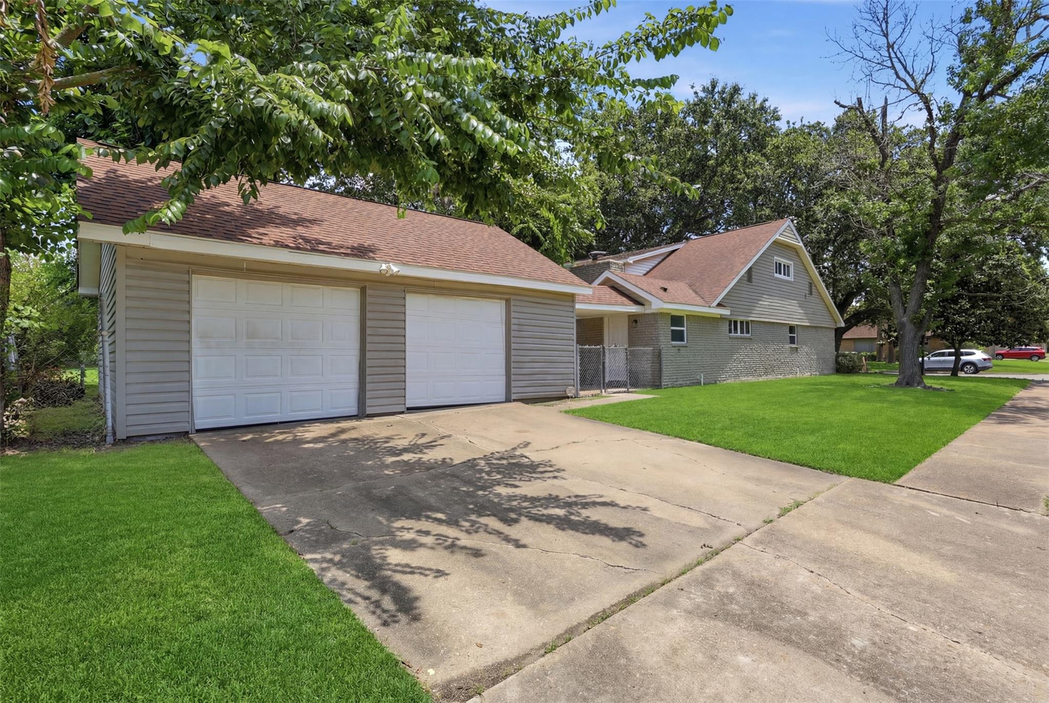 7826 Twin Hills Drive