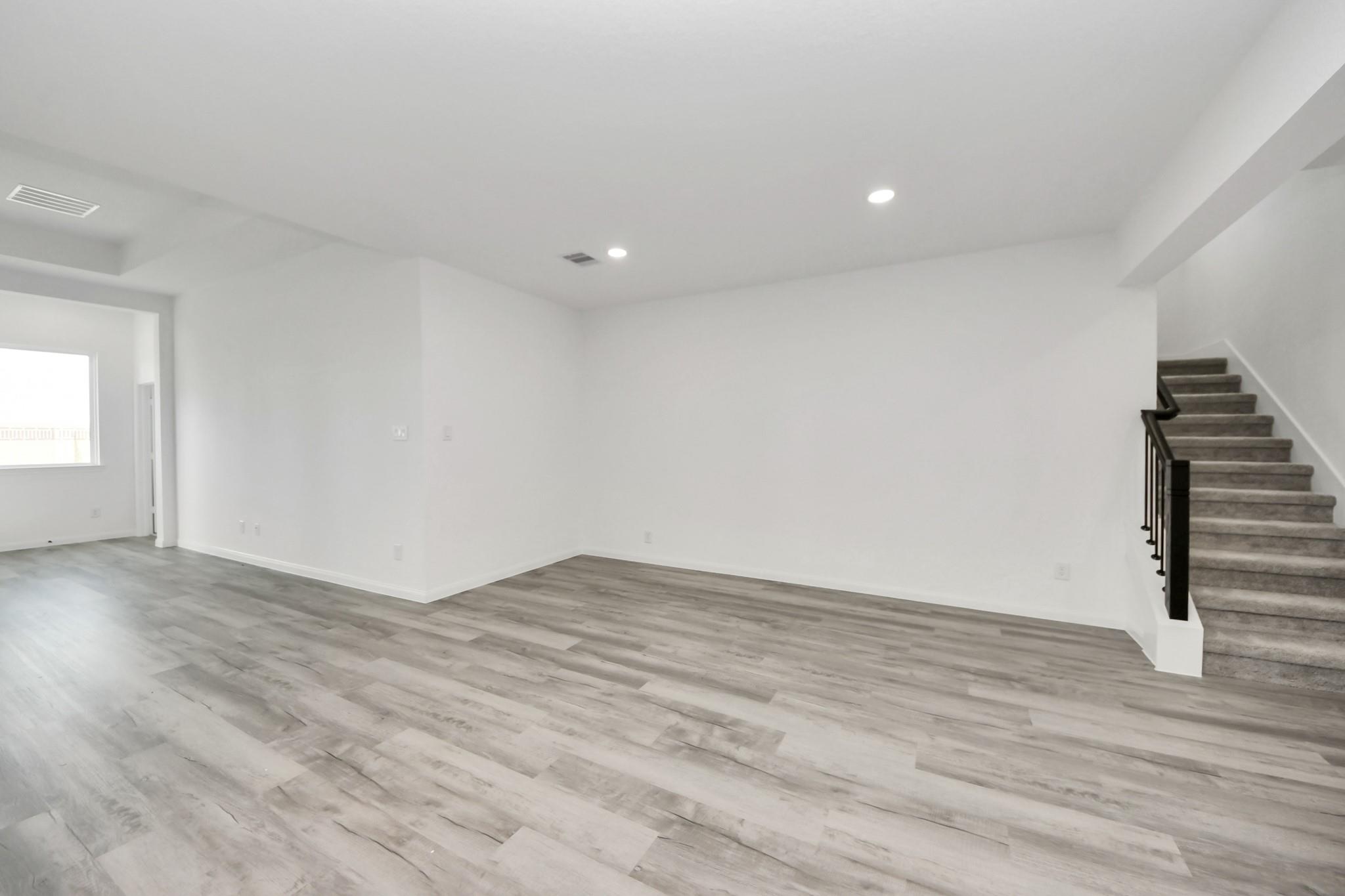 7727 Clover Gully Lane