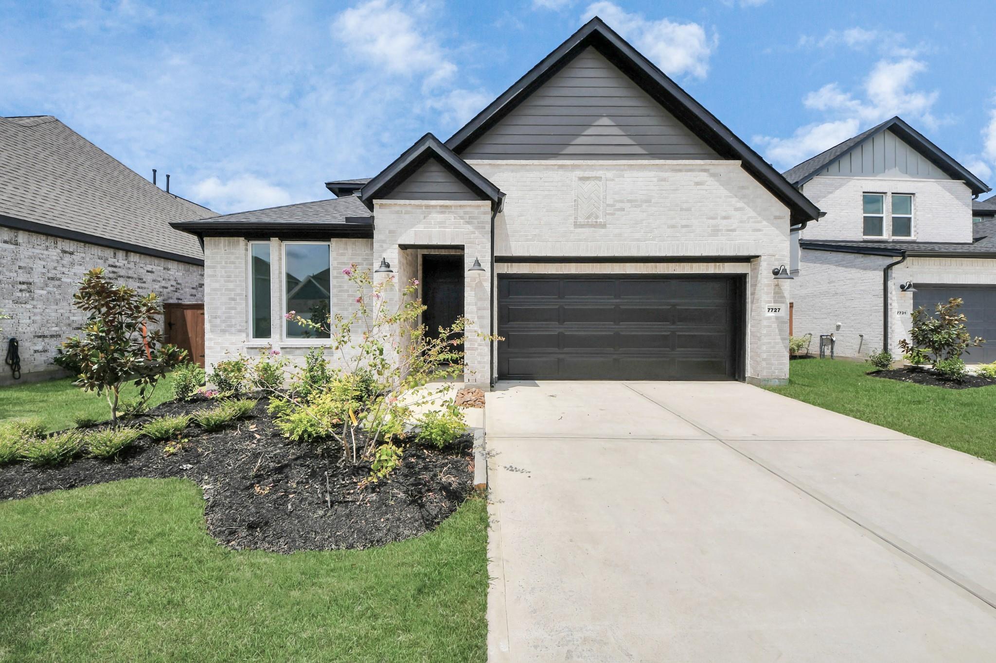 7727 Clover Gully Lane