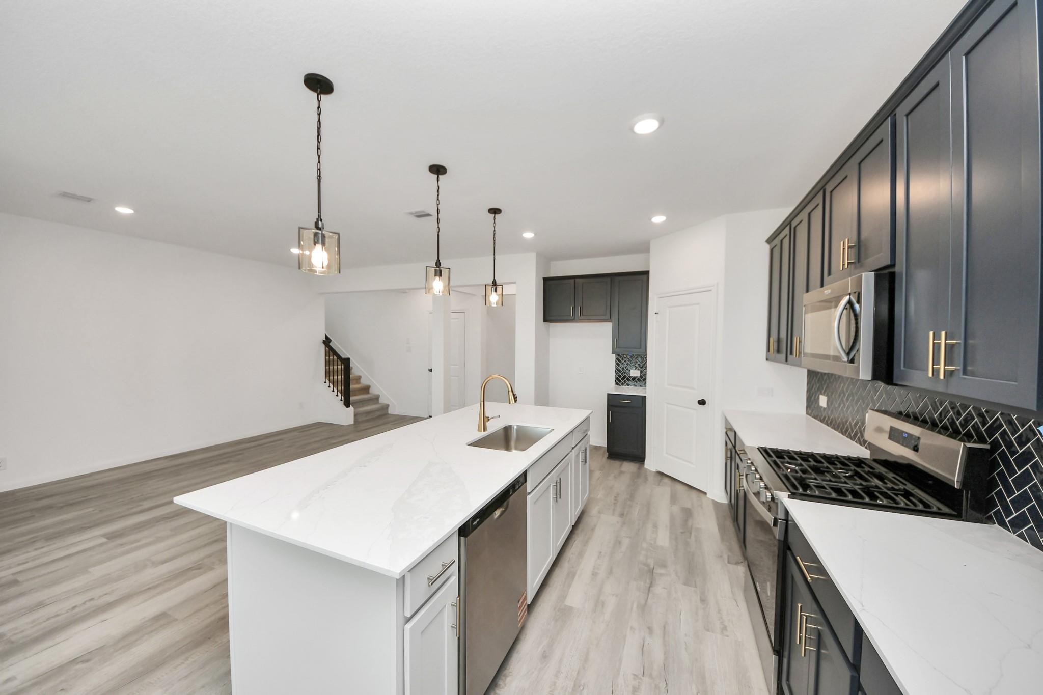 7727 Clover Gully Lane