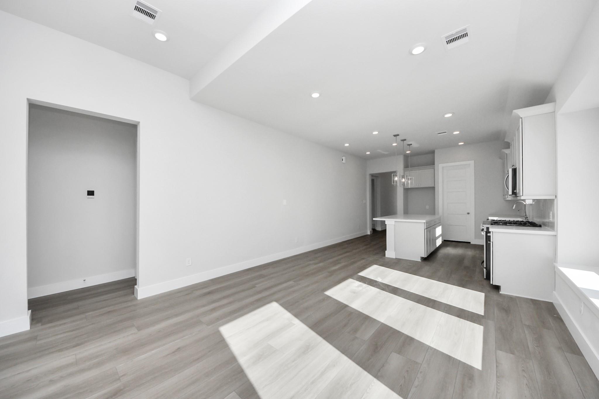 5615 Birchwood Glen Drive