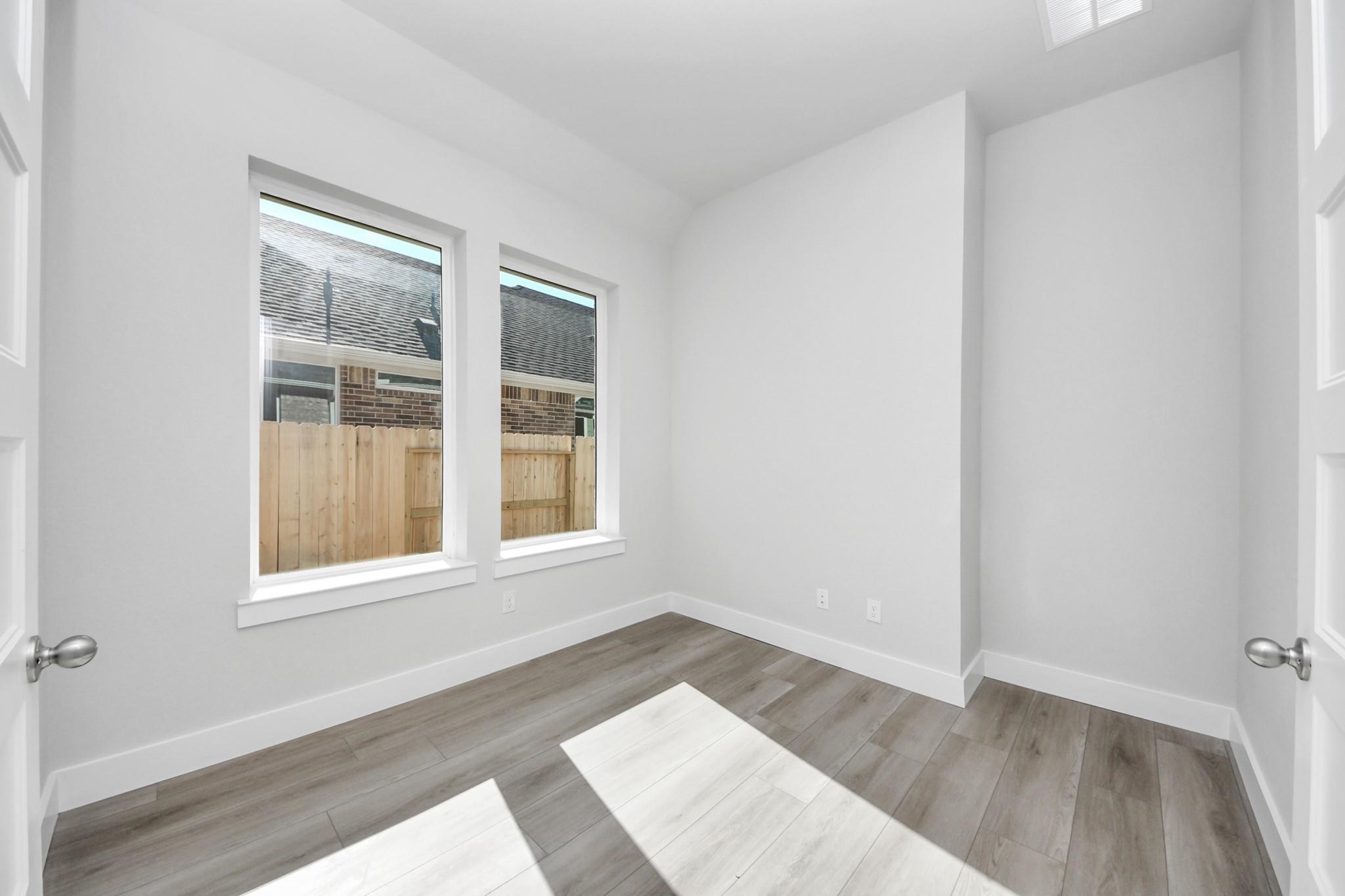 5615 Birchwood Glen Drive