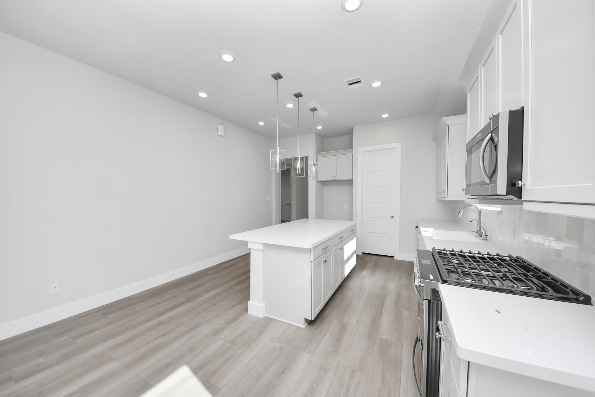 5615 Birchwood Glen Drive