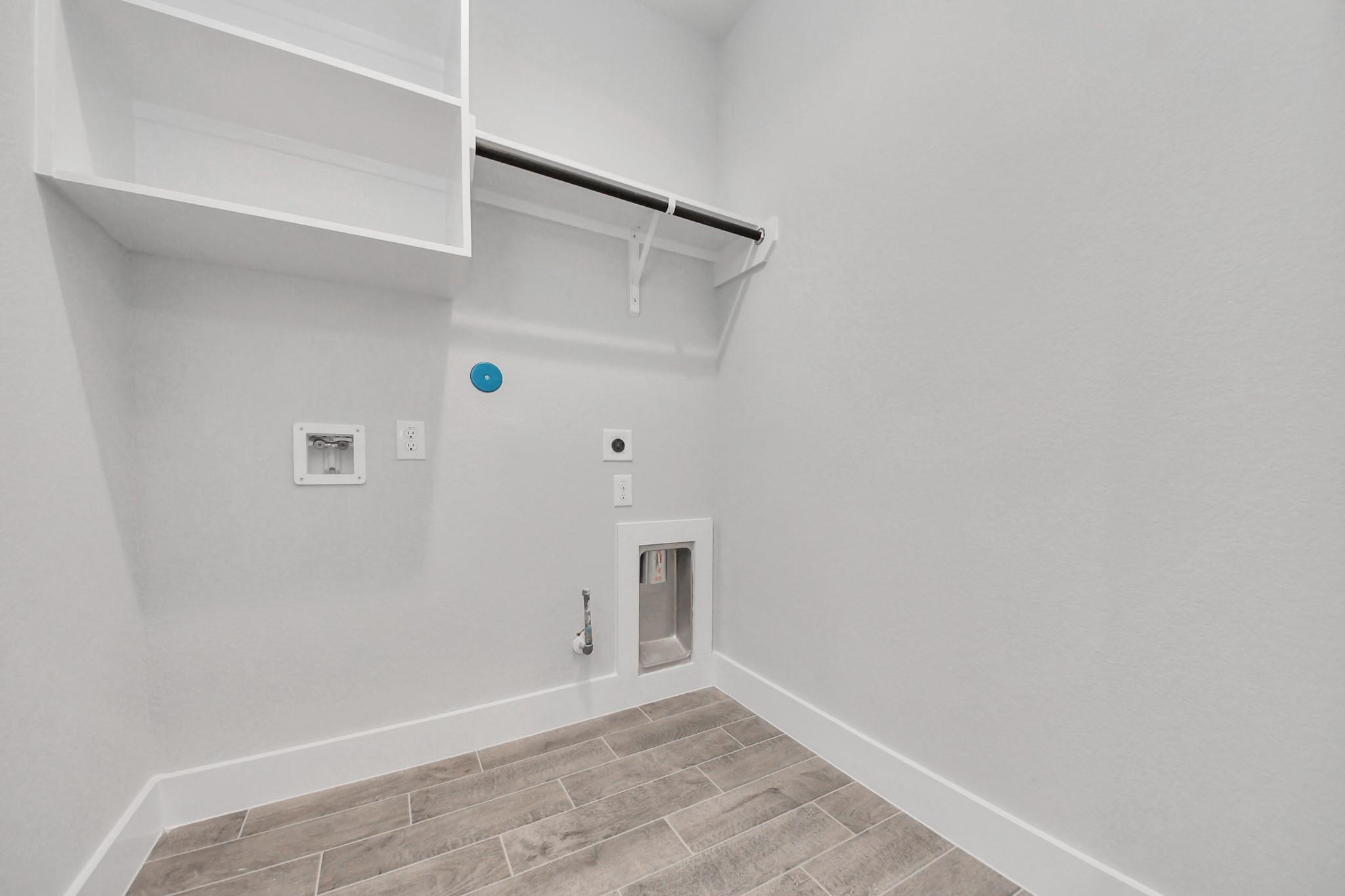 2117 Corn Thistle Way