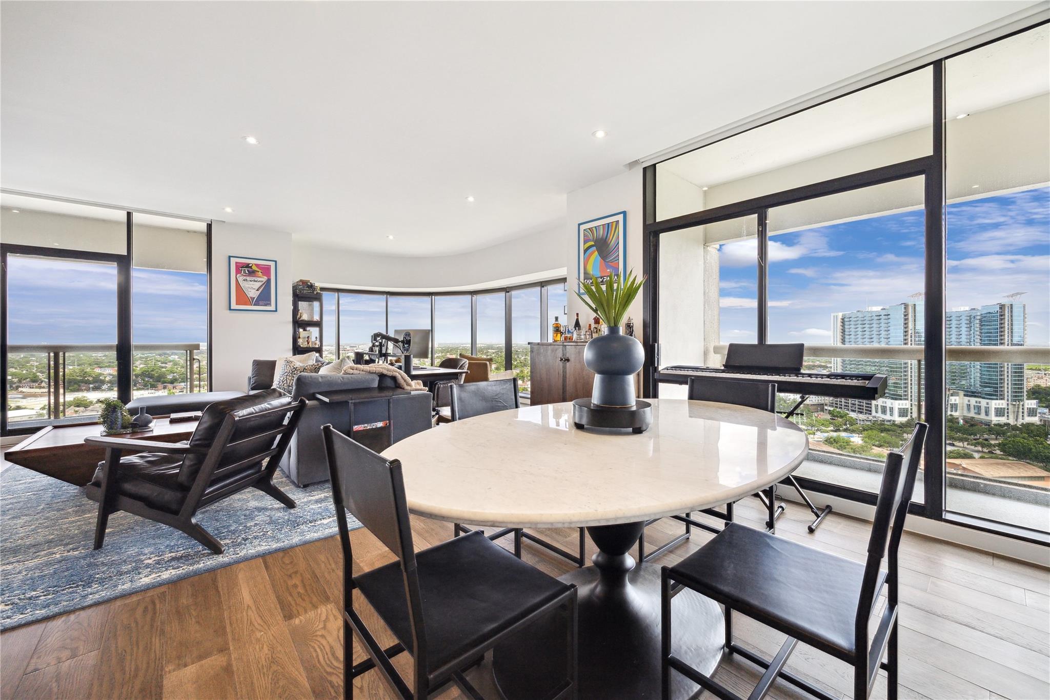 1701 Hermann Drive # 23B