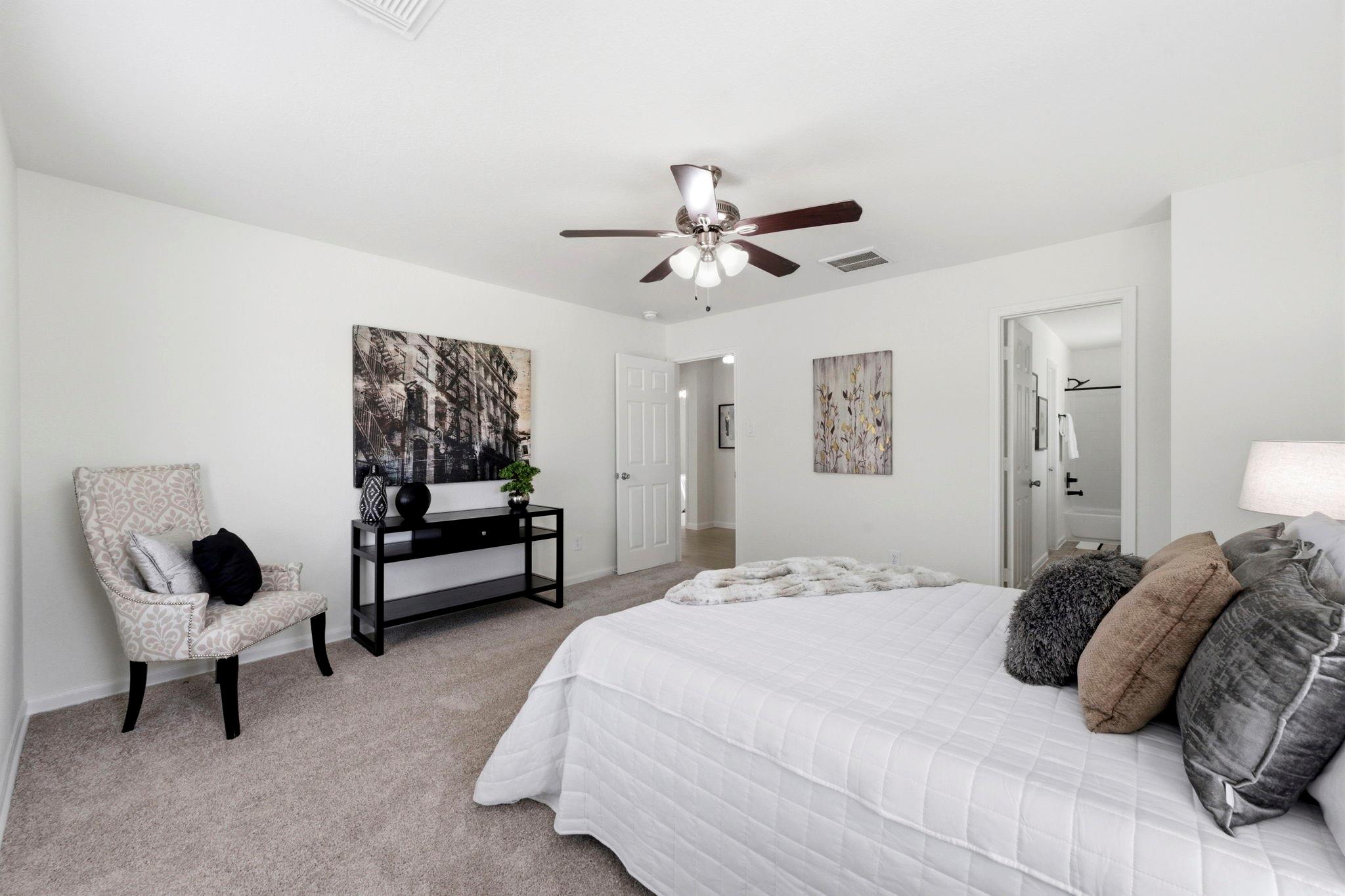 11202 Log Cabin Lane