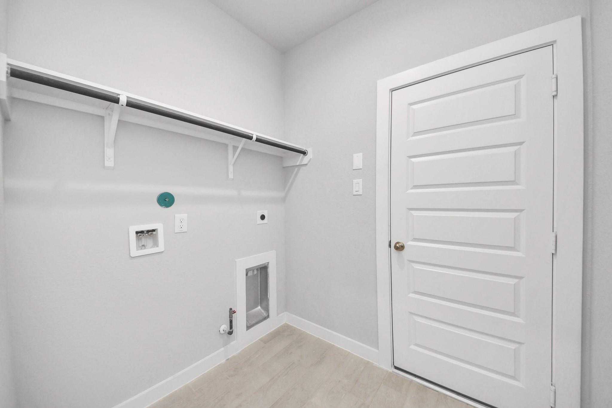 12015 Maple Oak Drive