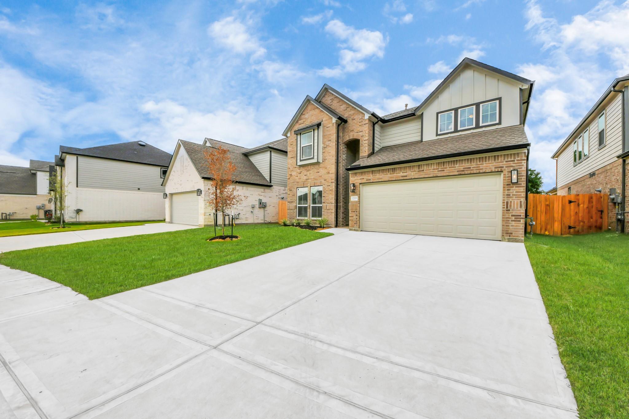 12015 Maple Oak Drive