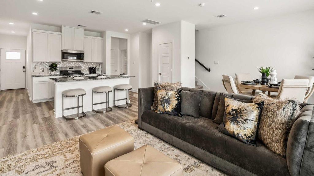 5822 Mainsfield Creek Lane