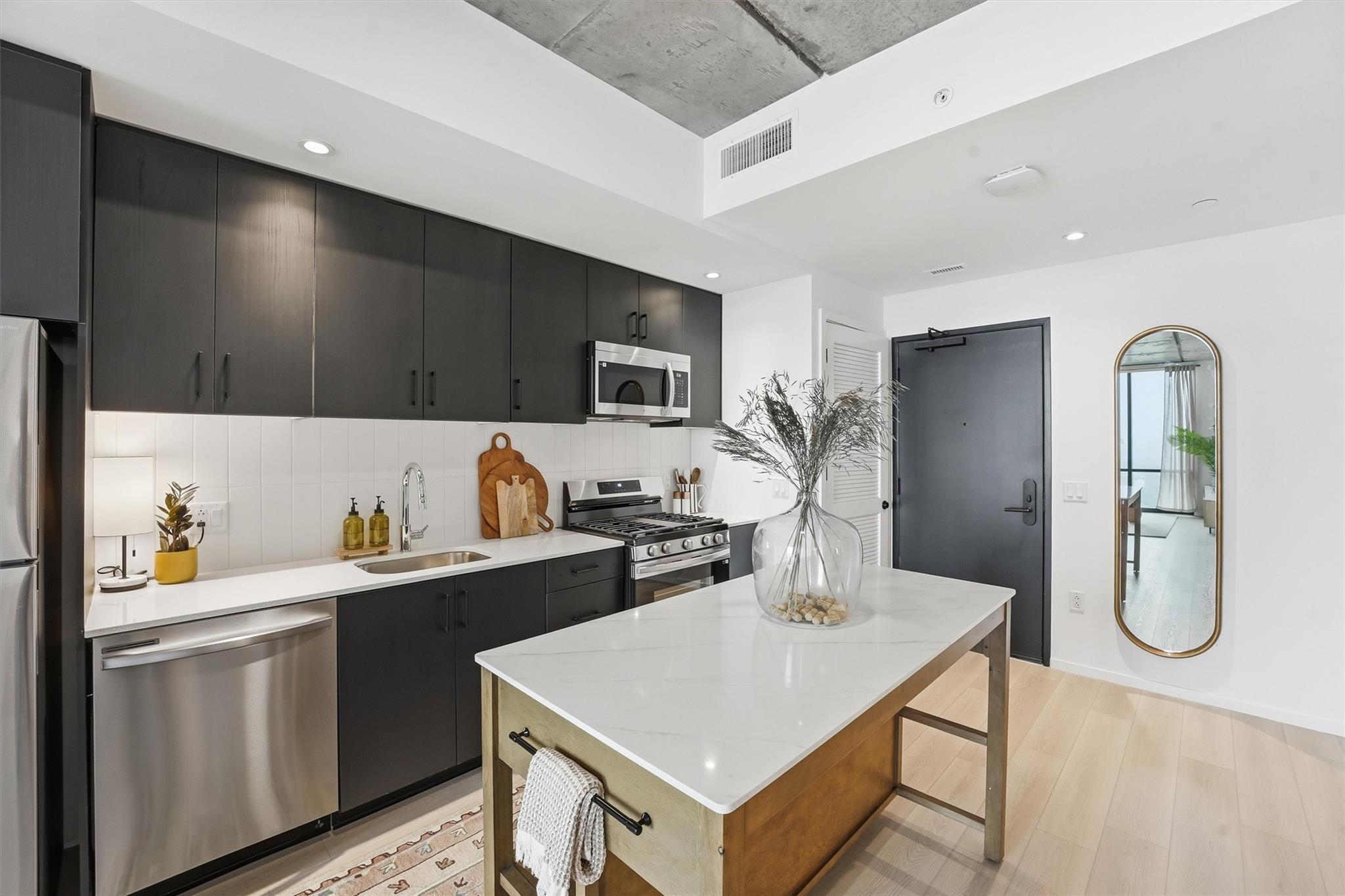 5501 La Branch Street # 2307