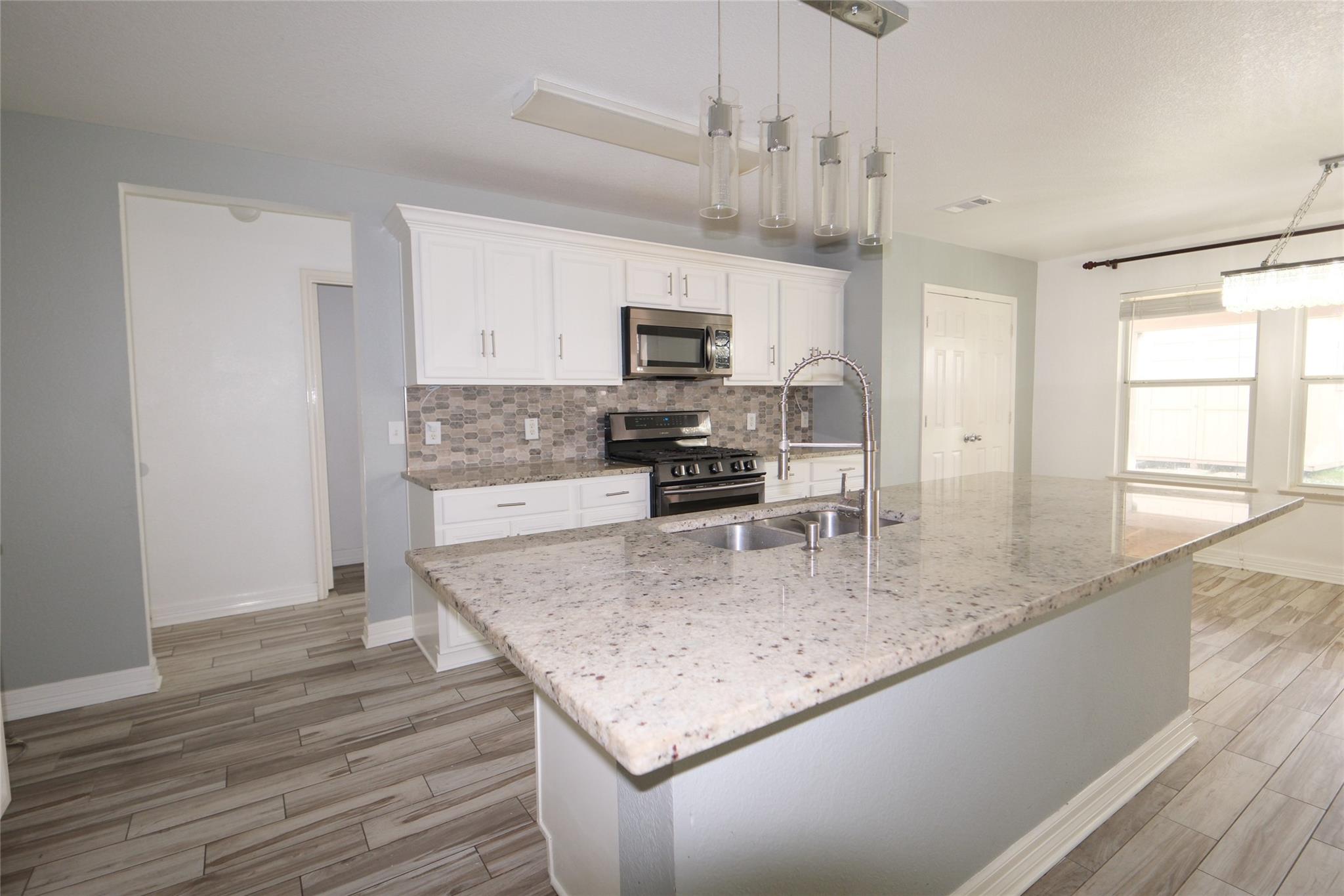 15514 Satsuma Point Court